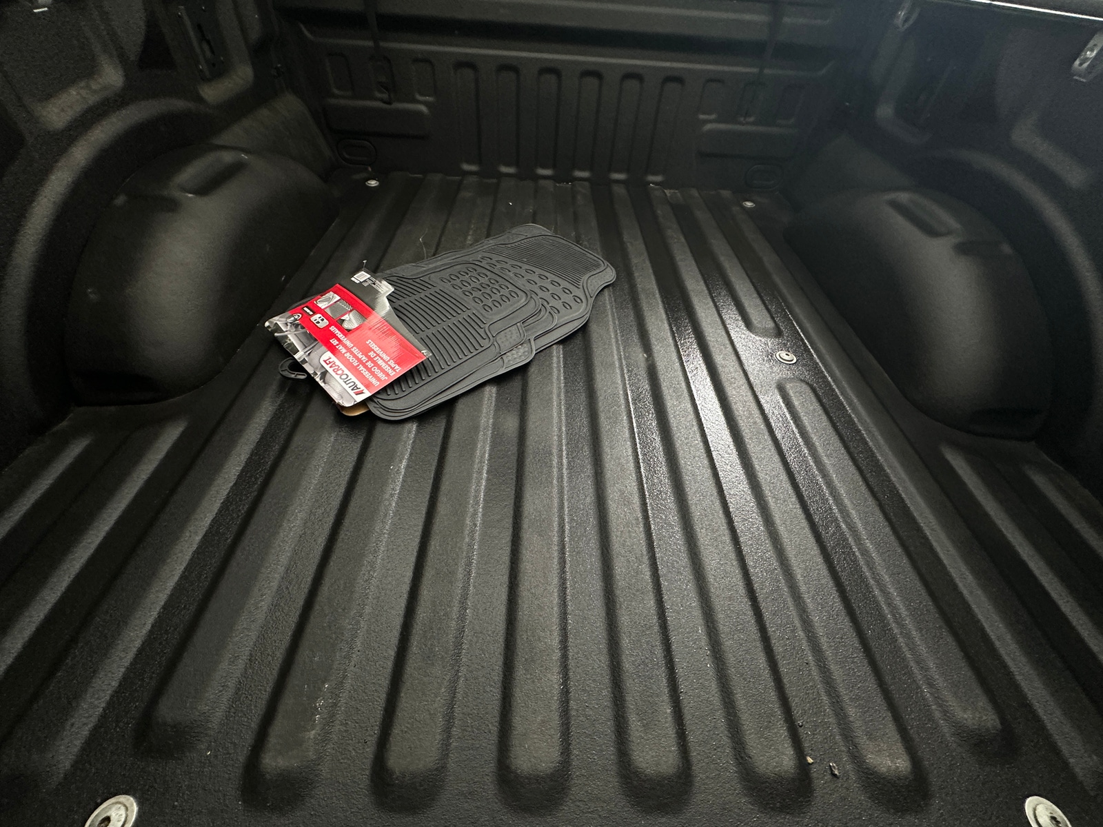 Thumbnail: 2021 Ford Econoline - 7