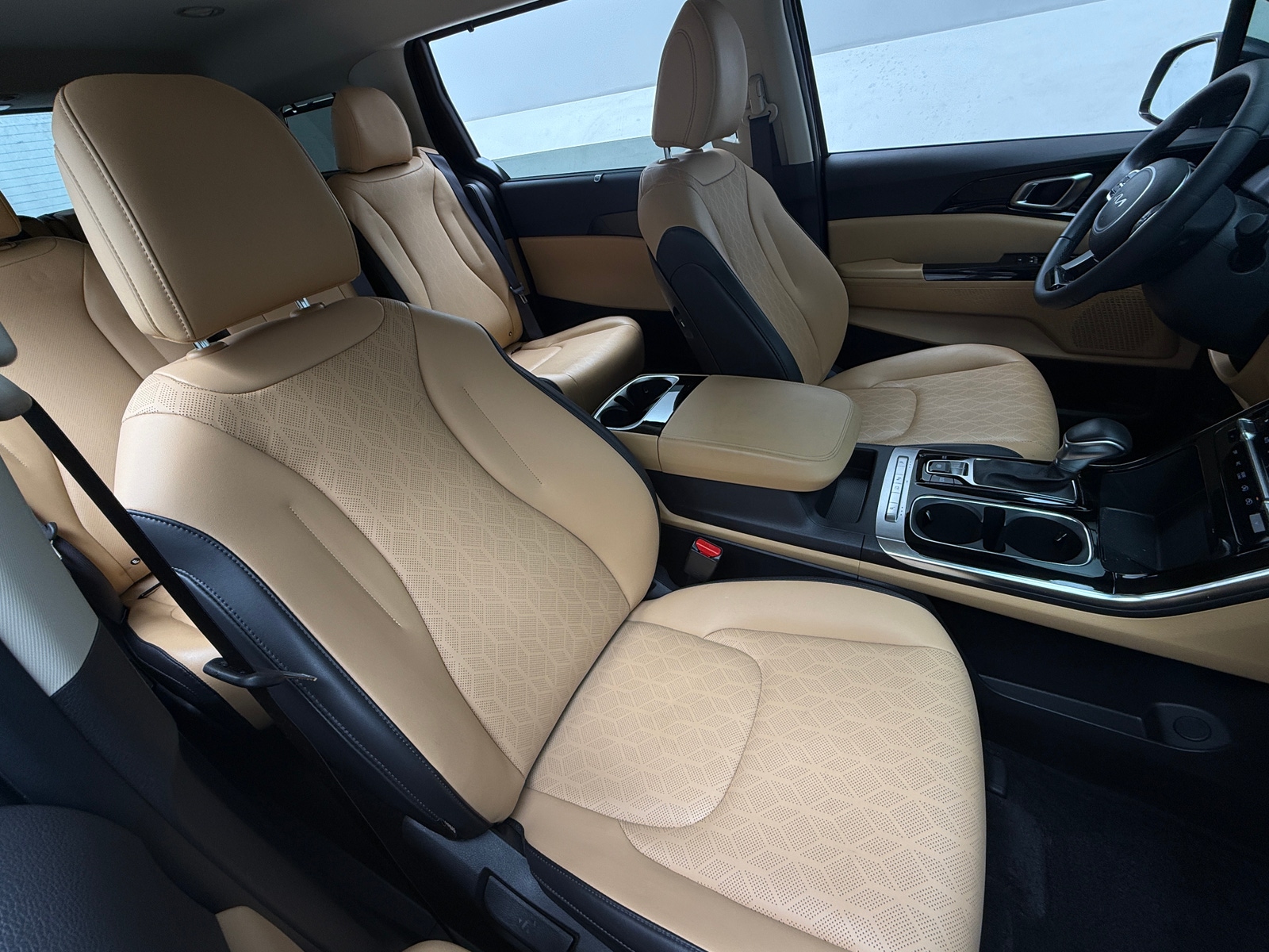 Thumbnail: 2024 Kia Carnival - 2