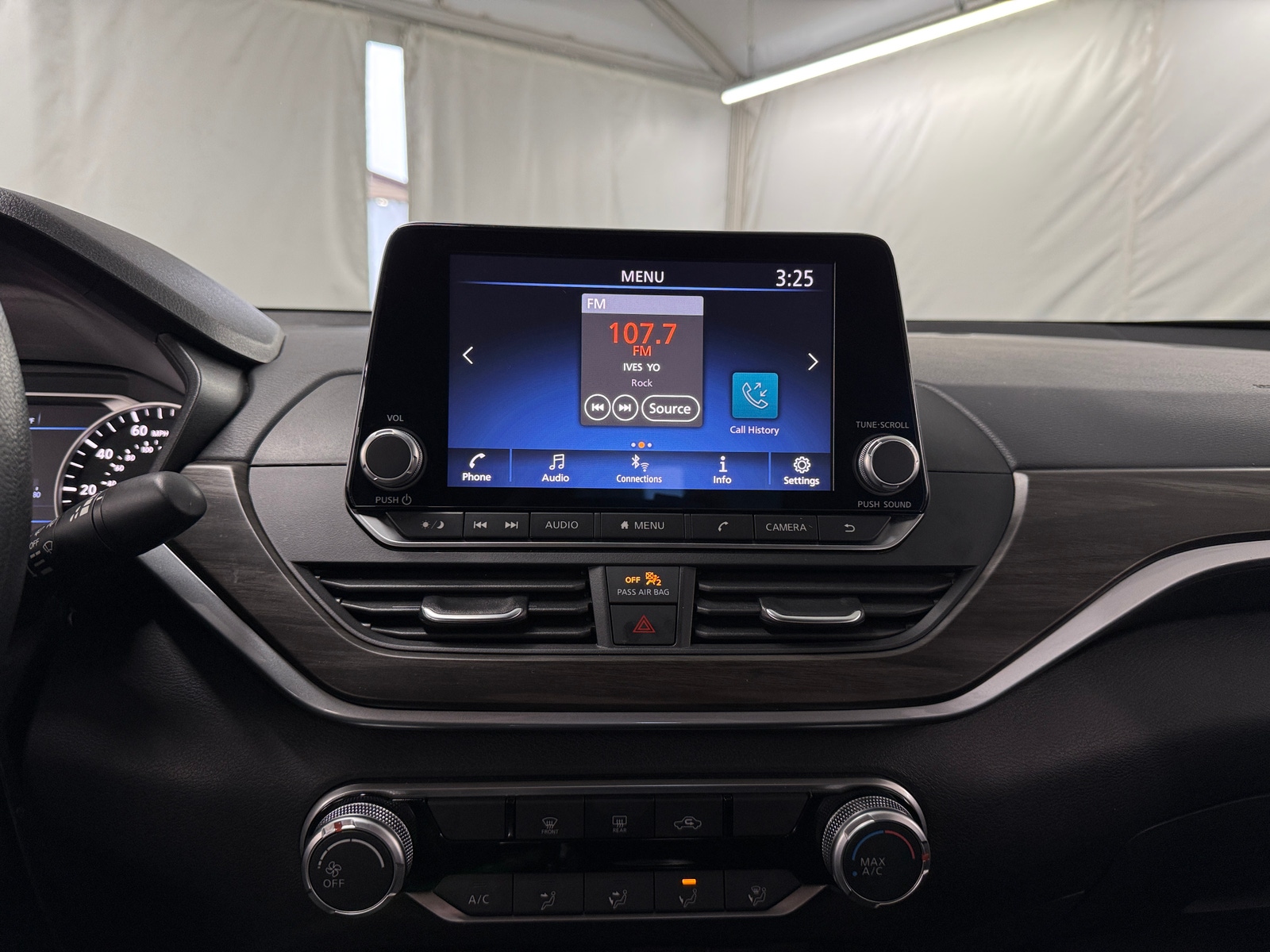 Thumbnail: 2024 Nissan Altima - 4