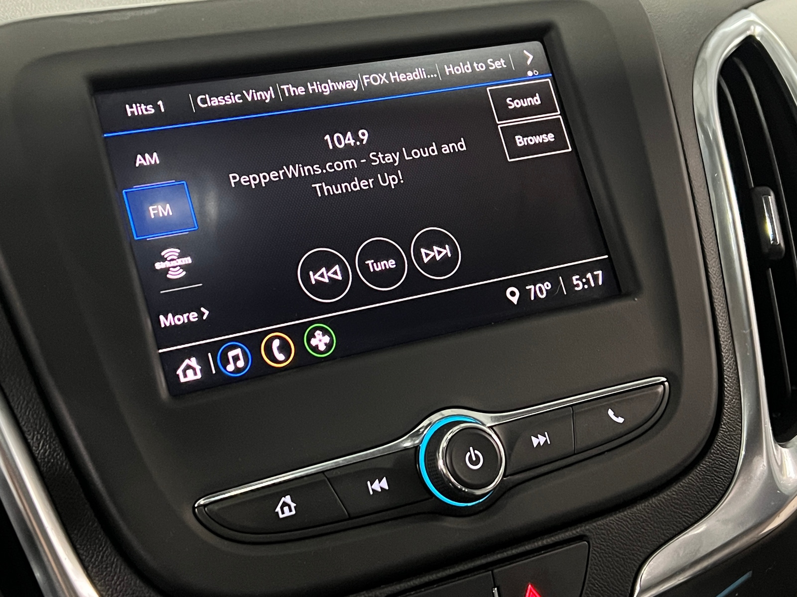 Thumbnail: 2024 Chevrolet Equinox - 4