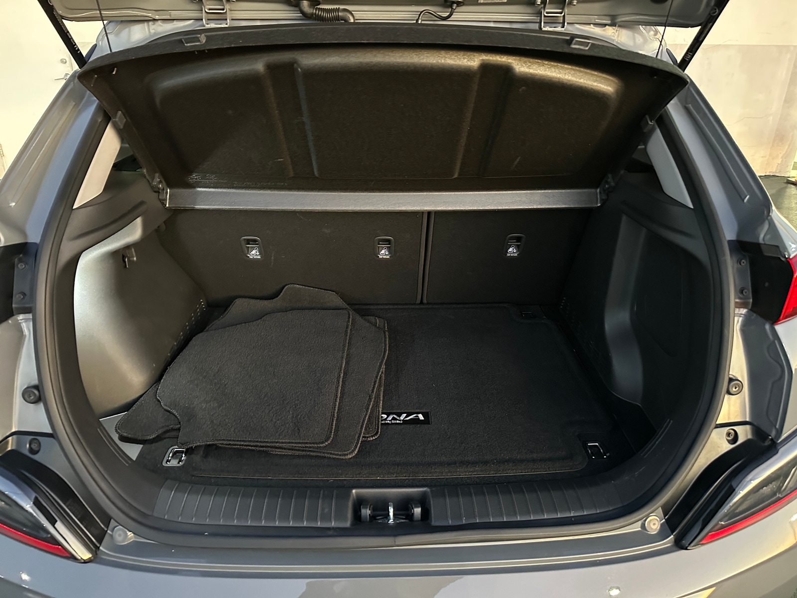 Thumbnail: 2023 Hyundai Kona - 6