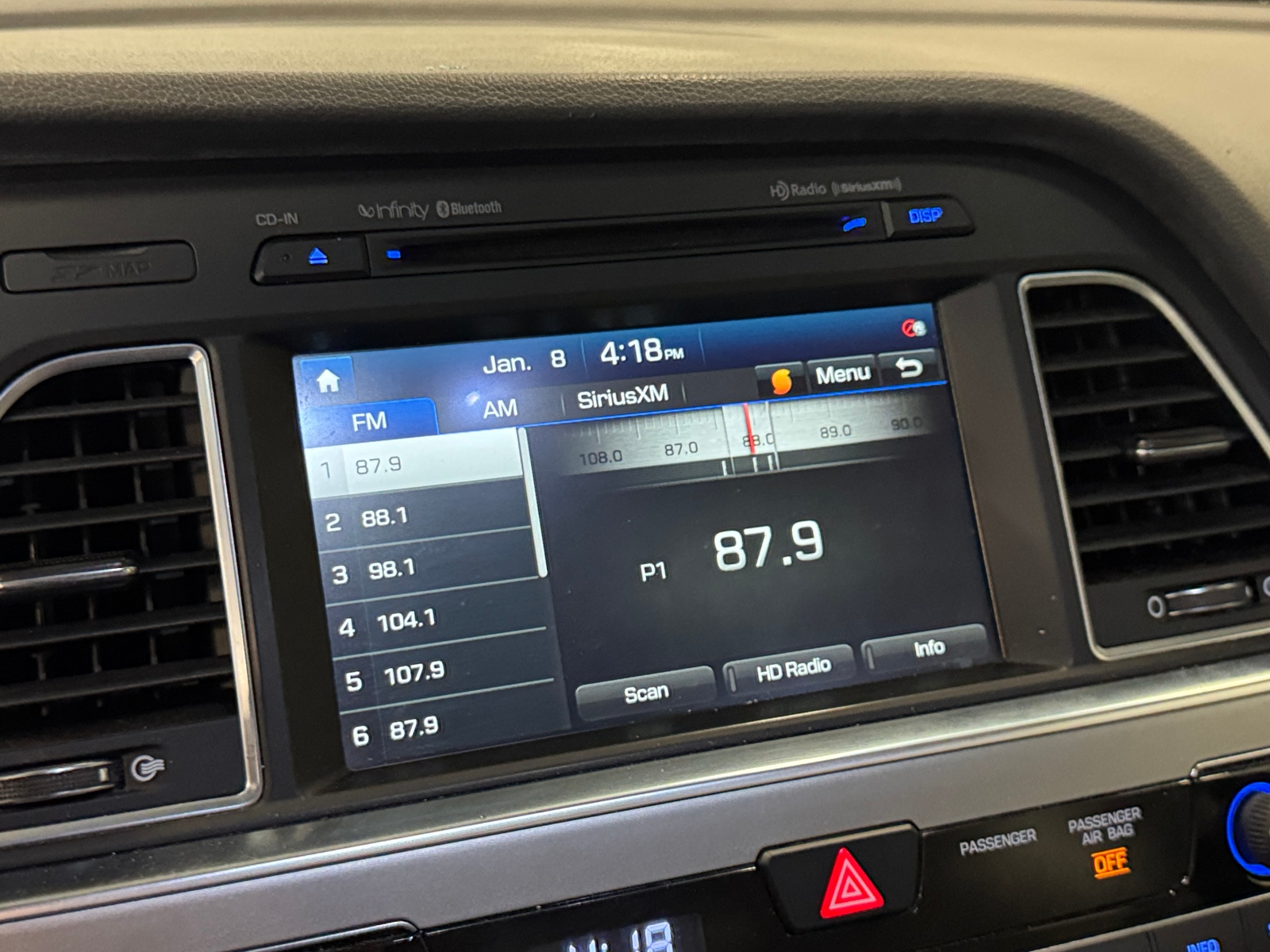 Thumbnail: 2016 Hyundai Sonata - 3