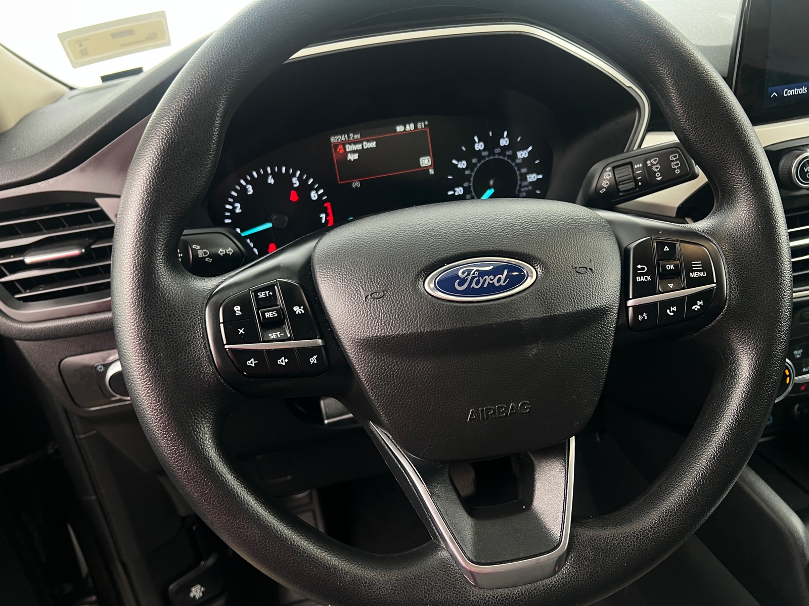 Thumbnail: 2020 Ford Escape - 5
