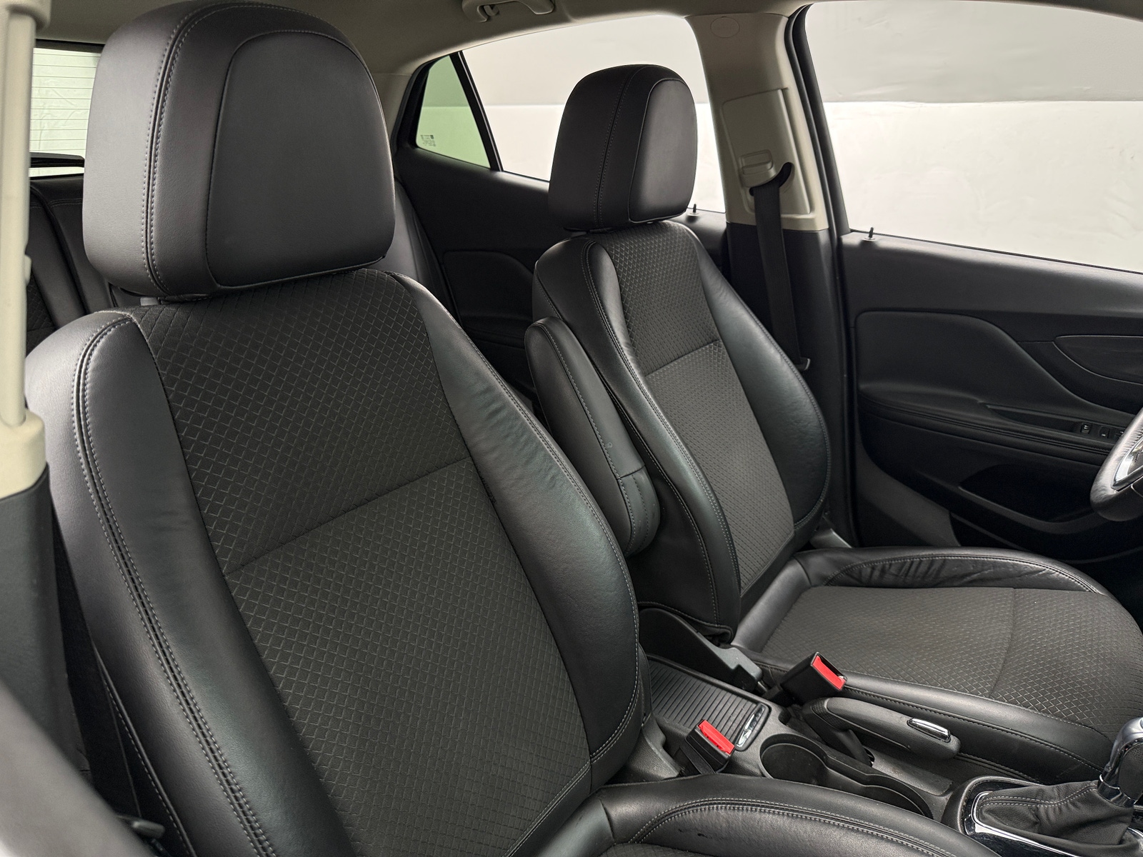 Thumbnail: 2017 Buick Encore - 2