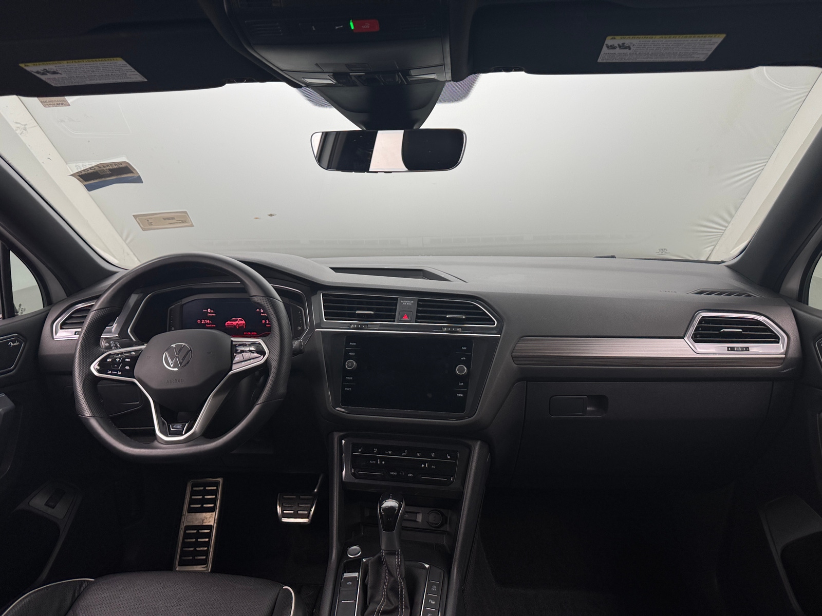 Thumbnail: 2022 Volkswagen Tiguan - 2