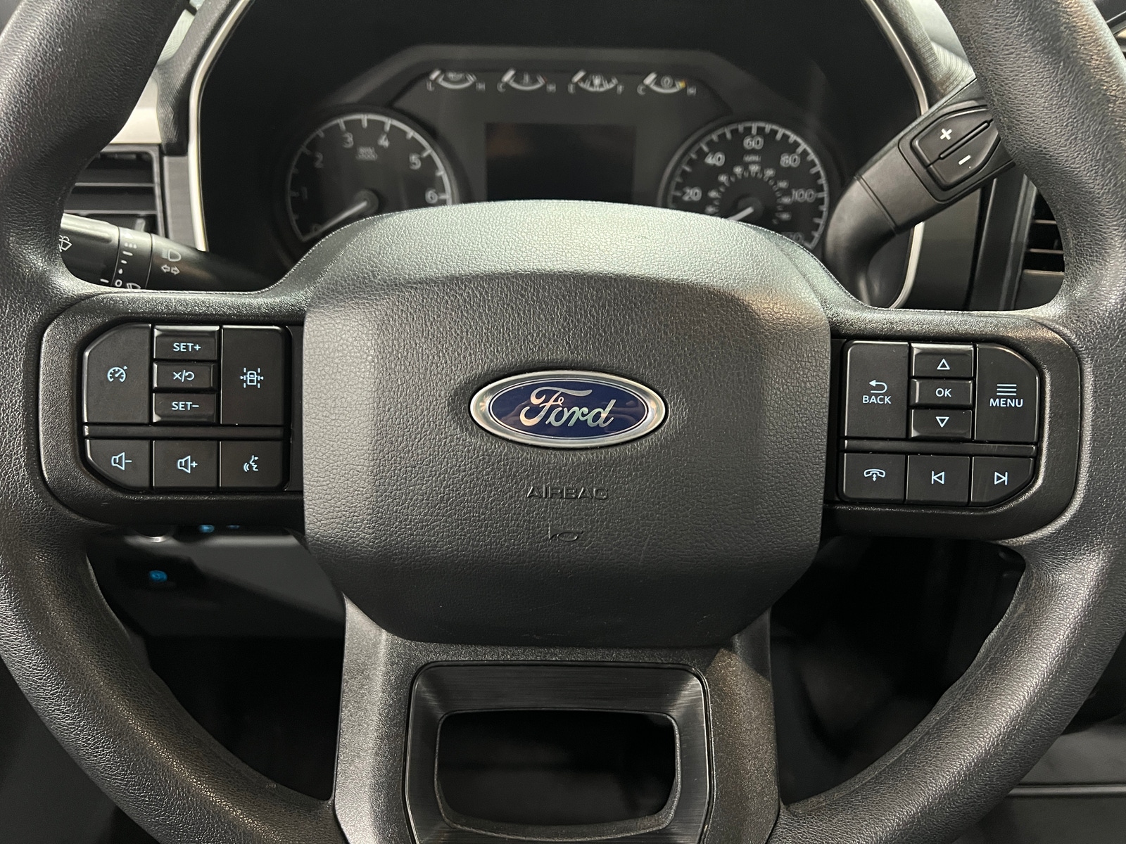 Thumbnail: 2022 Ford Econoline - 5