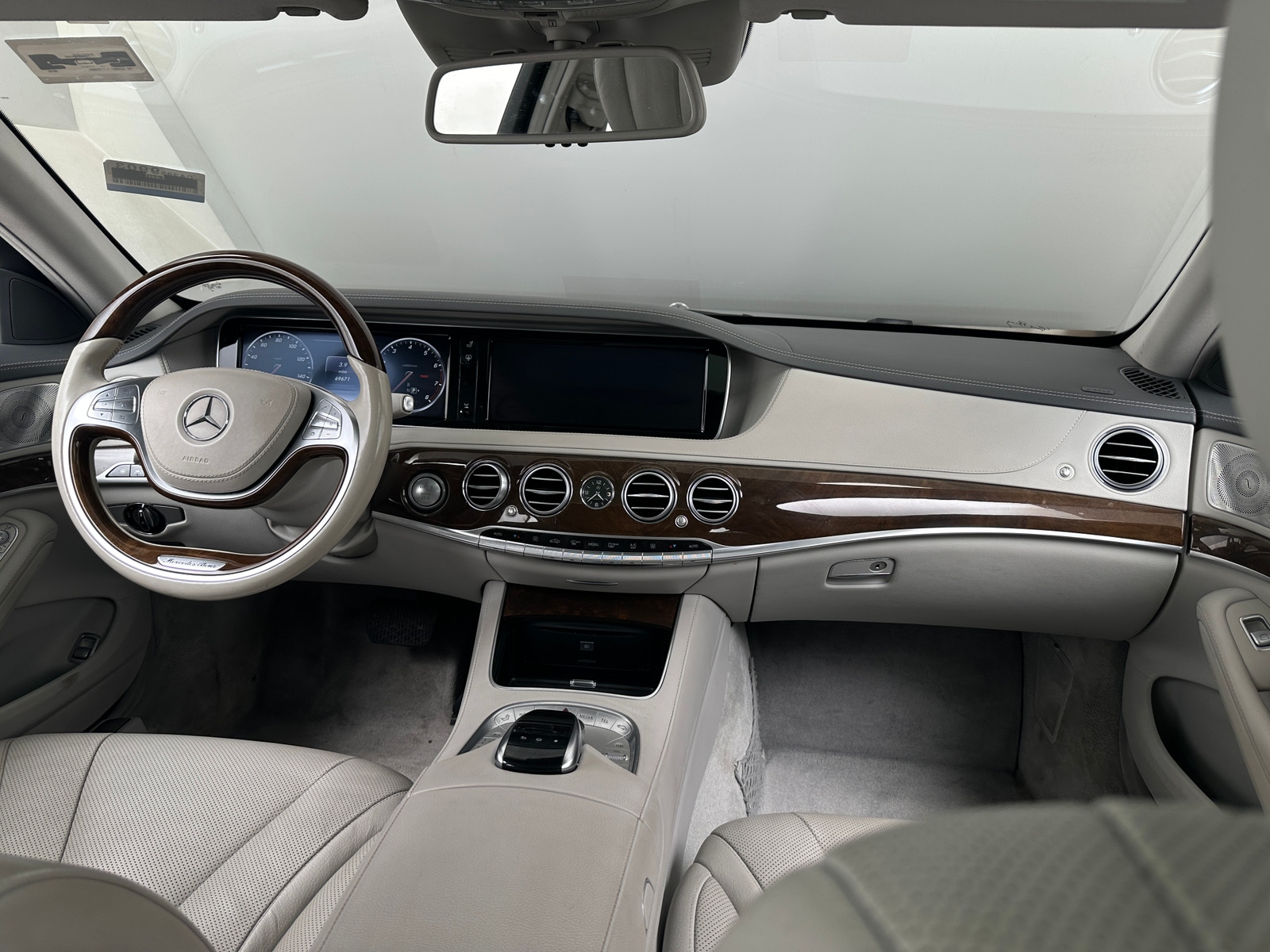 Thumbnail: 2015 Mercedes-Benz S-Class - 2