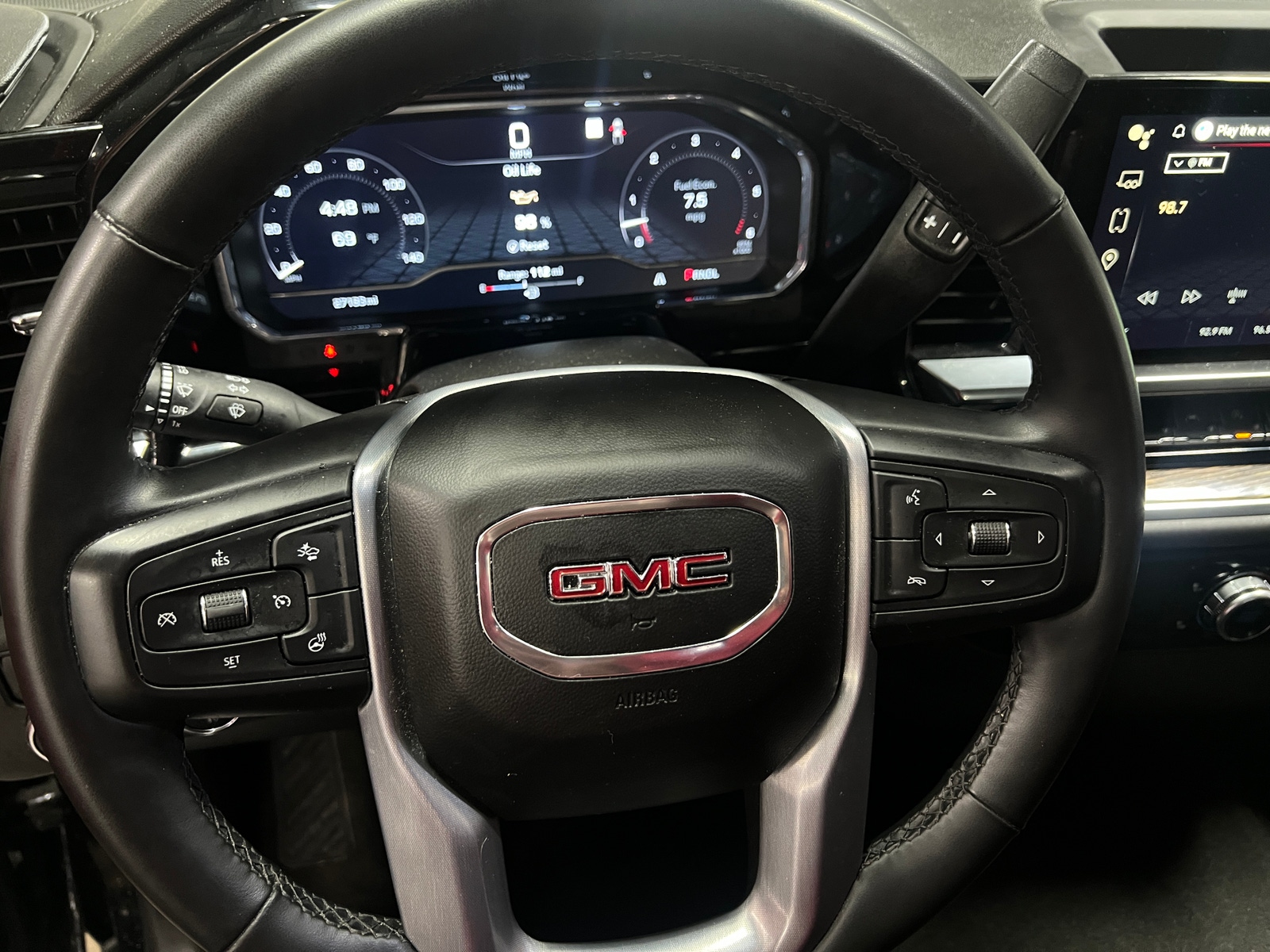 Thumbnail: 2023 GMC Sierra 1500 - 5