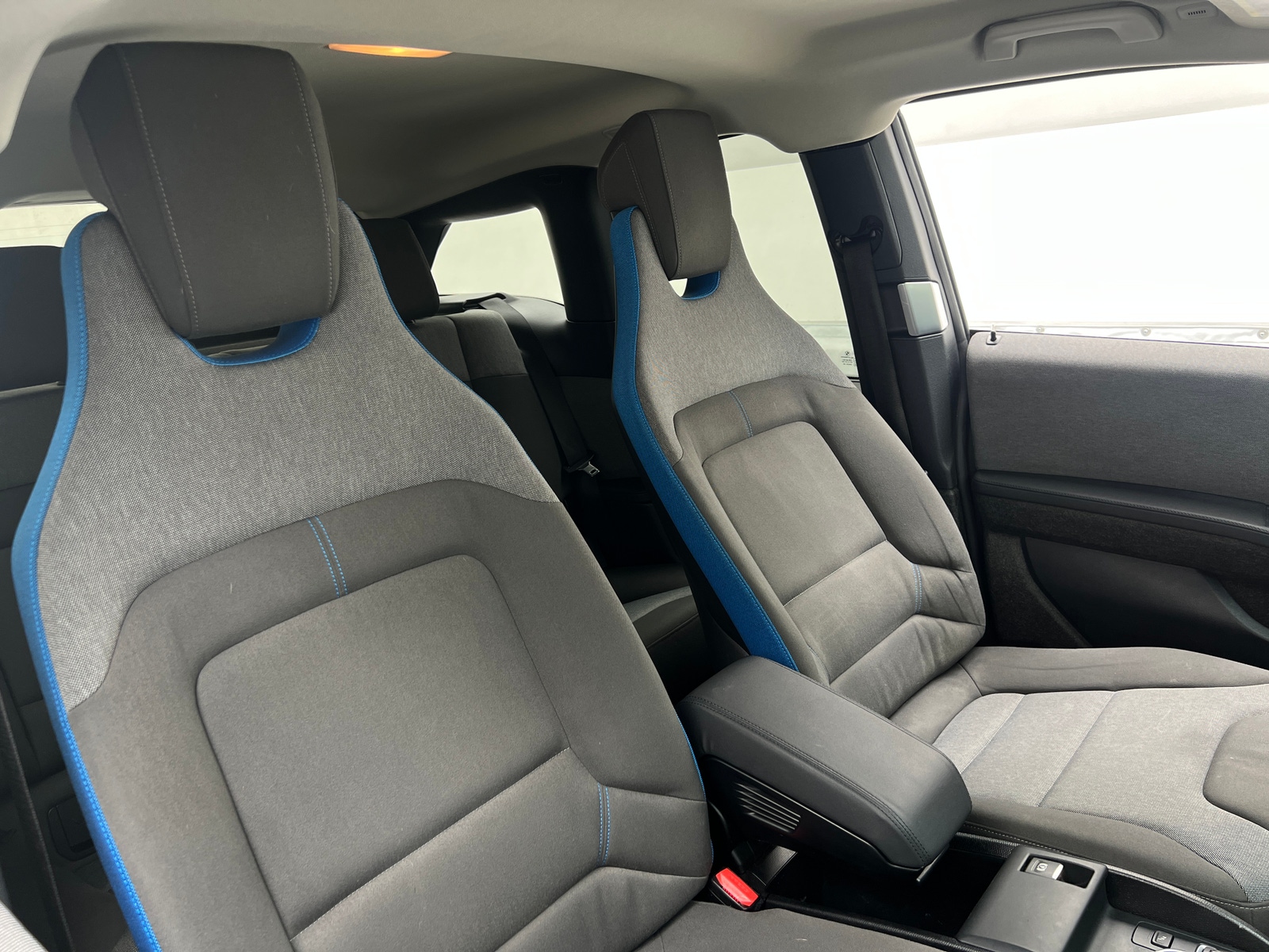 Thumbnail: 2017 BMW i3 - 2