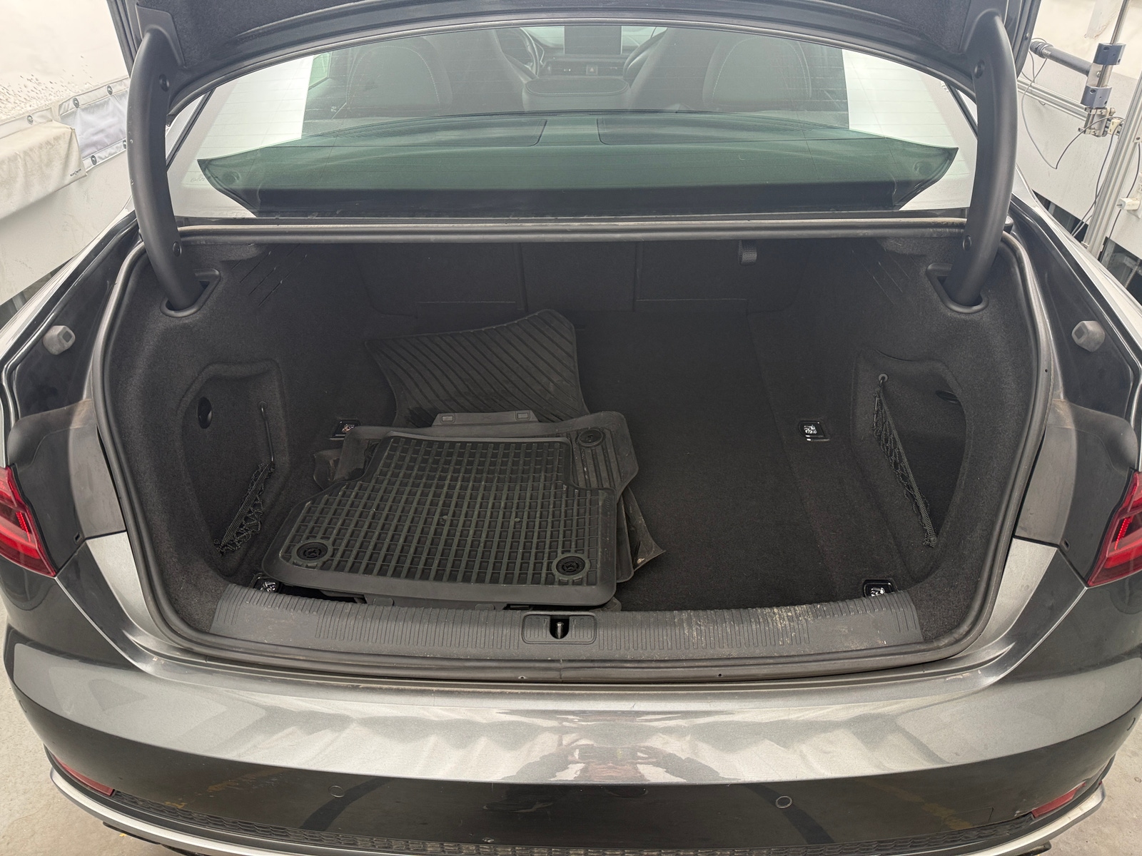 Thumbnail: 2018 Audi S4 - 6