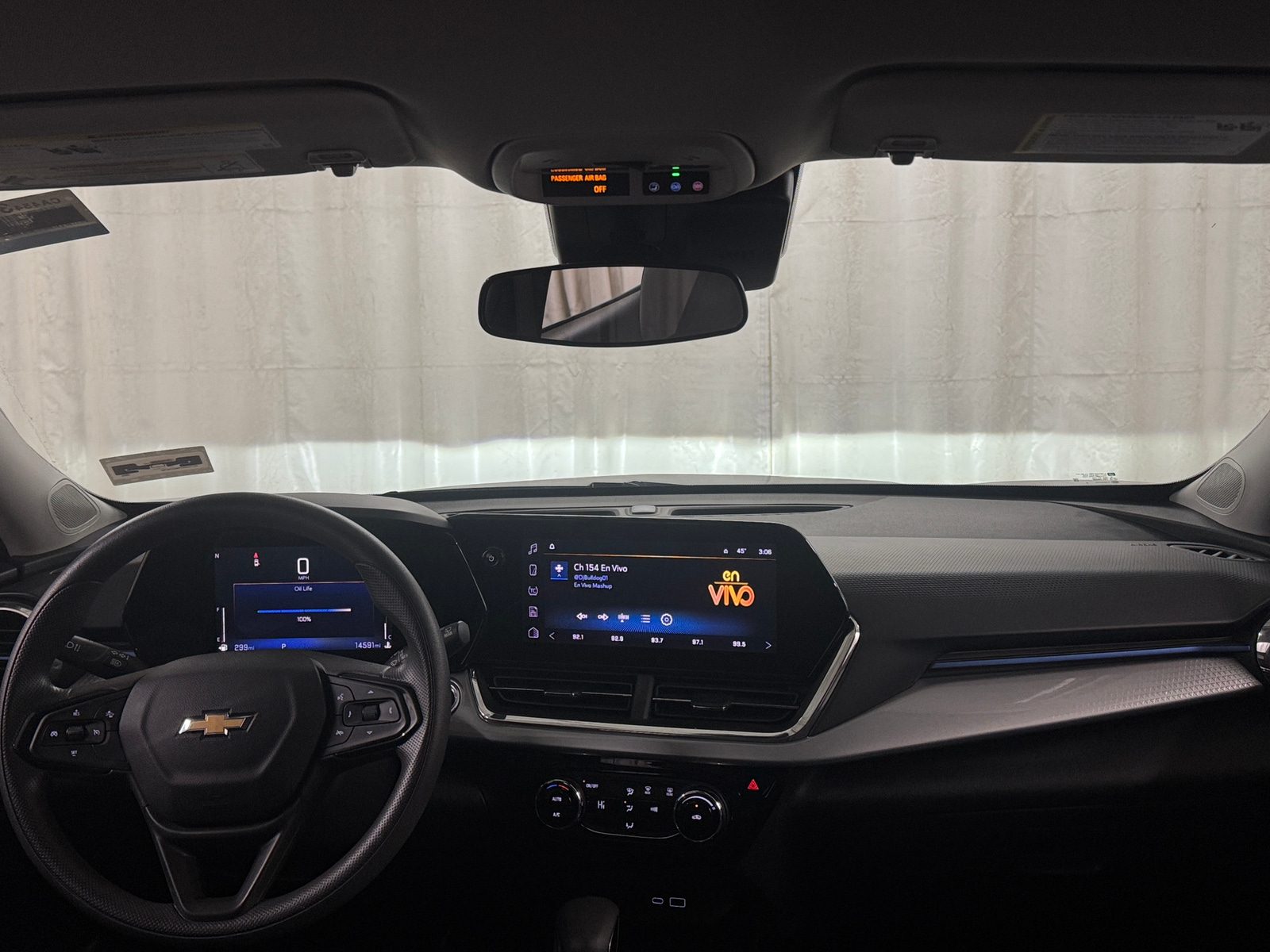 Thumbnail: 2025 Chevrolet Trax - 3