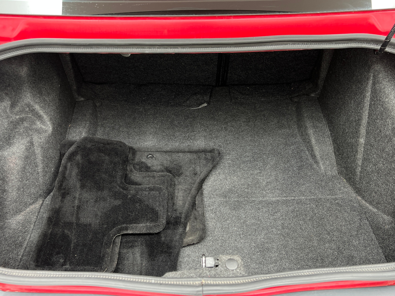 Thumbnail: 2015 Dodge Challenger - 4