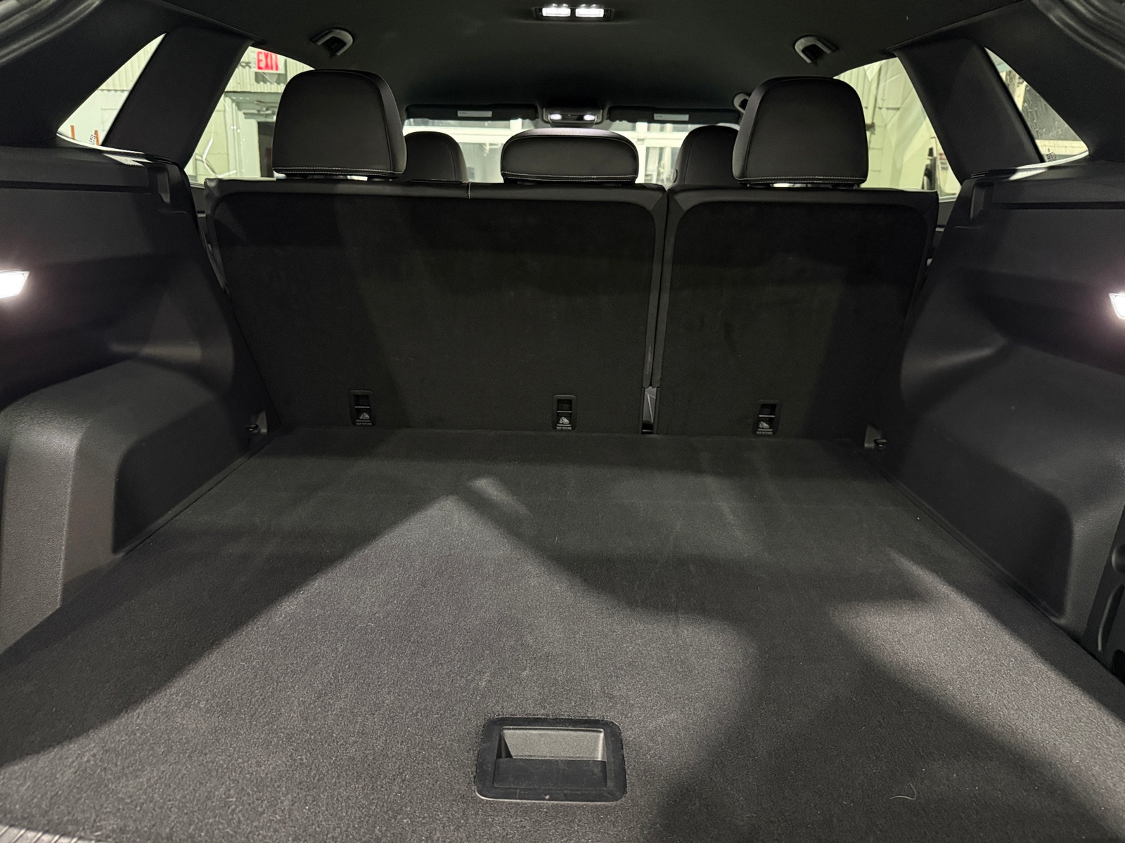 Thumbnail: 2025 Volkswagen Atlas - 6