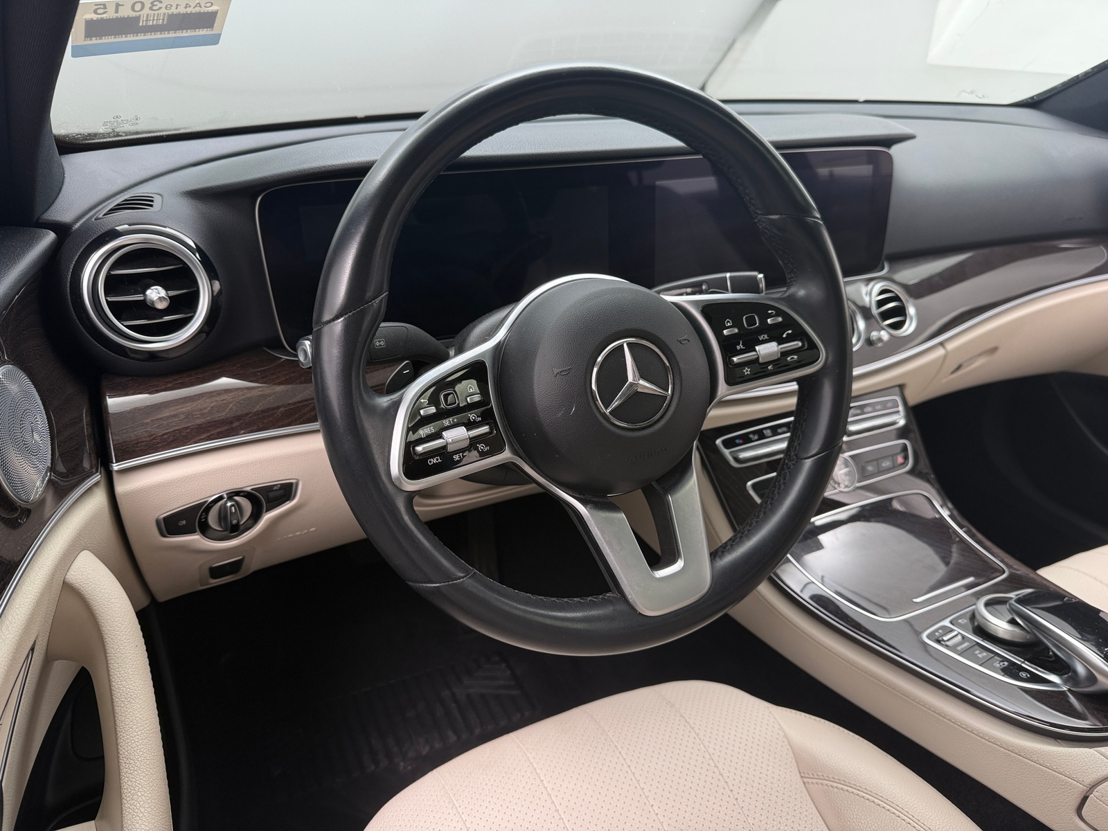 Thumbnail: 2020 Mercedes-Benz E-Class - 4