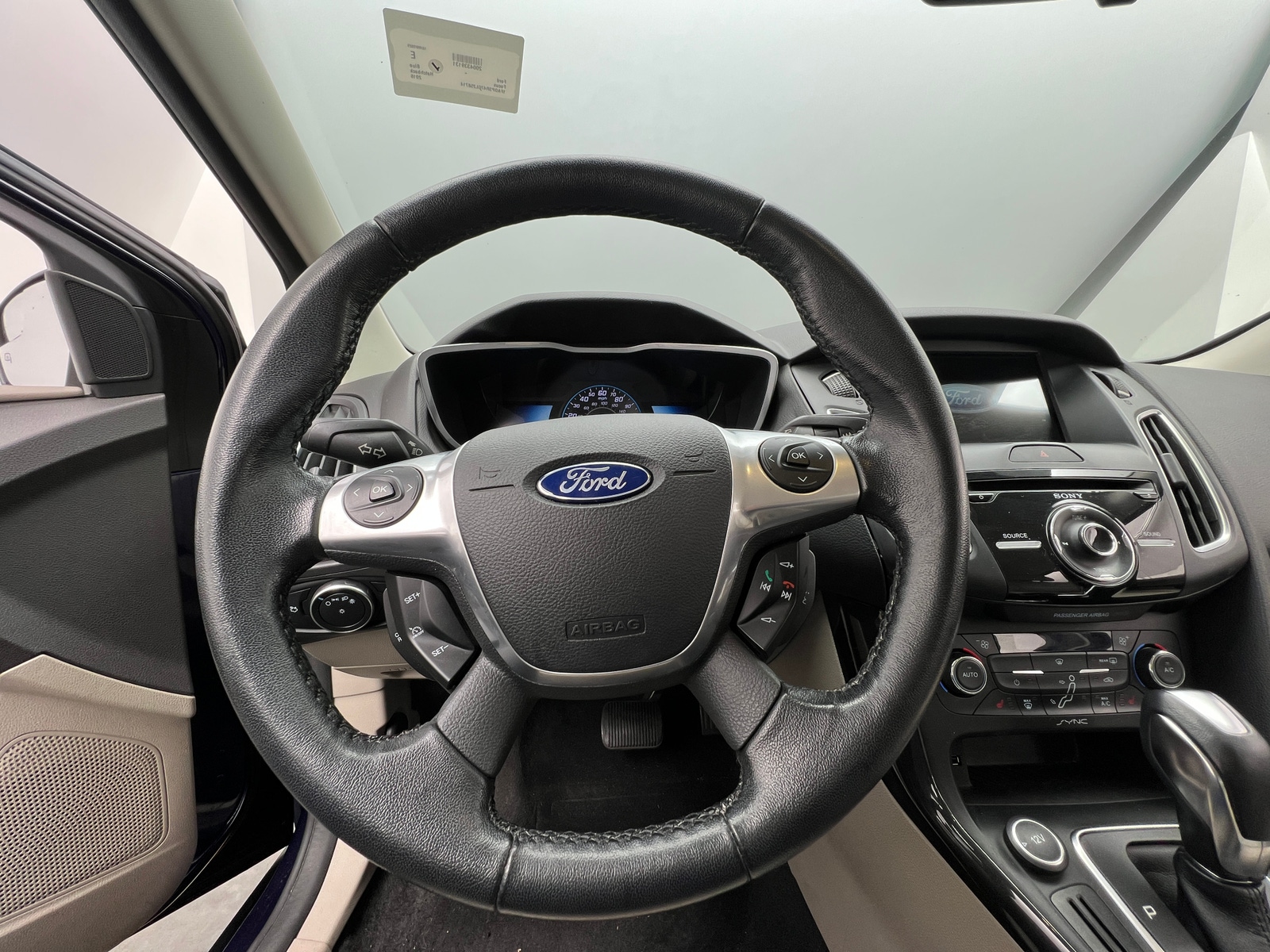 Thumbnail: 2016 Ford Focus - 4