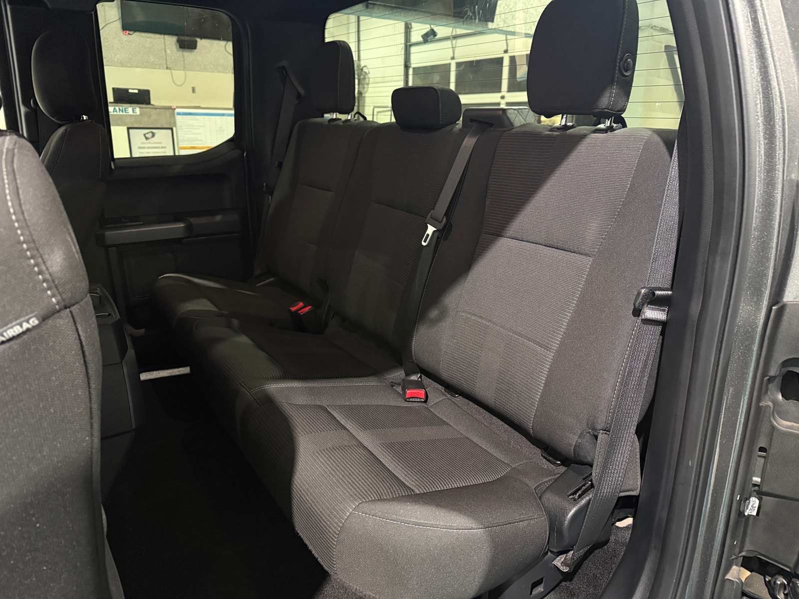 Thumbnail: 2017 Ford Econoline - 6