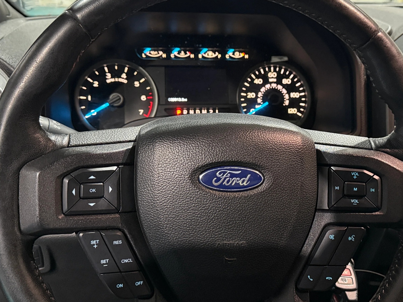 Thumbnail: 2017 Ford Econoline - 5