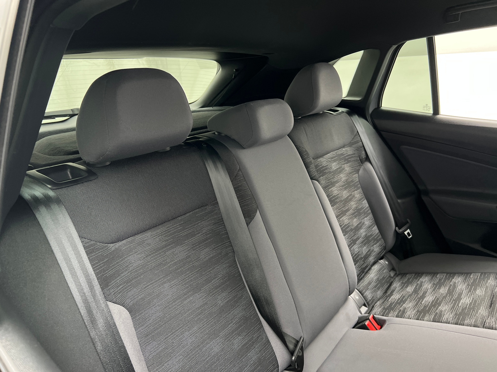 Thumbnail: 2022 Volkswagen ID.4 - 6