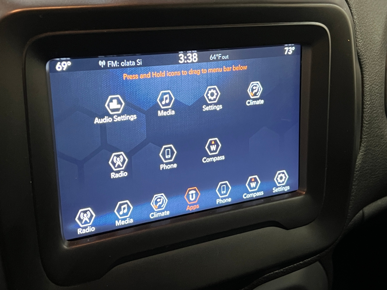 Thumbnail: 2018 Jeep Renegade - 4