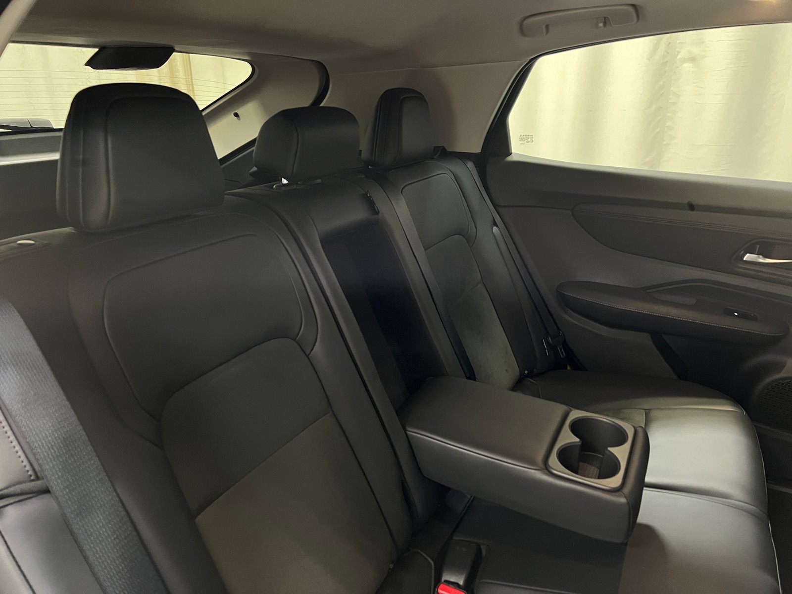 Thumbnail: 2025 Nissan Ariya - 5