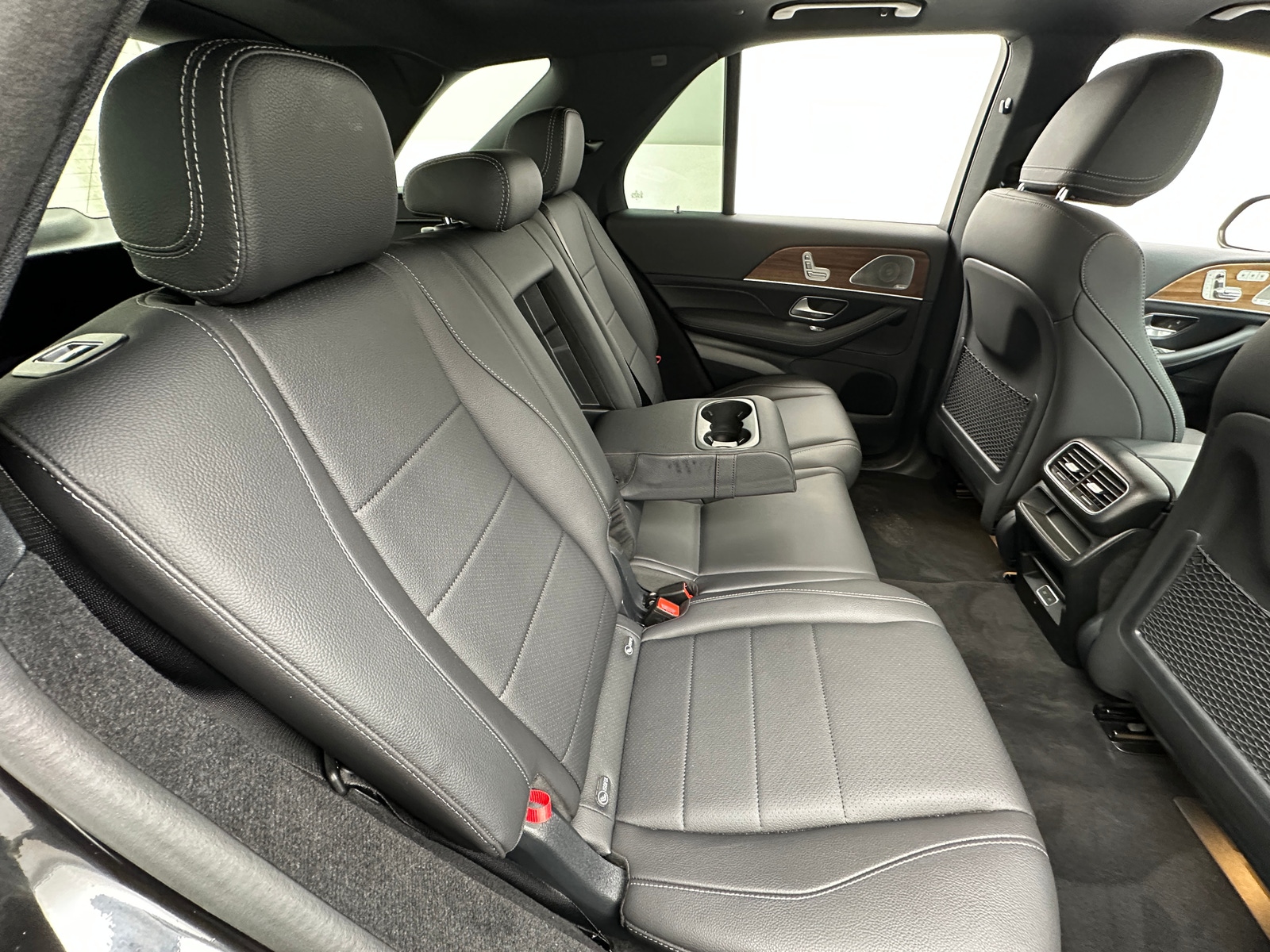 Thumbnail: 2025 Mercedes-Benz GLE - 5