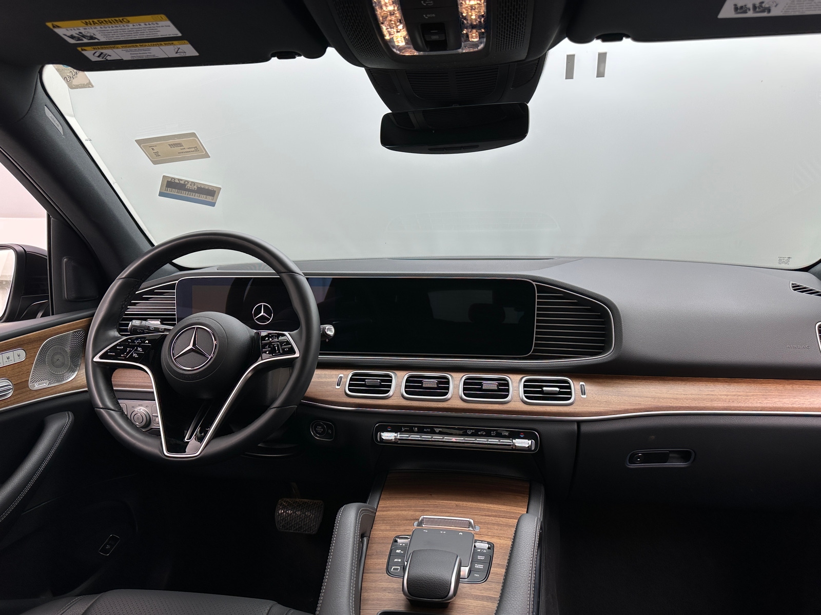 Thumbnail: 2025 Mercedes-Benz GLE - 2