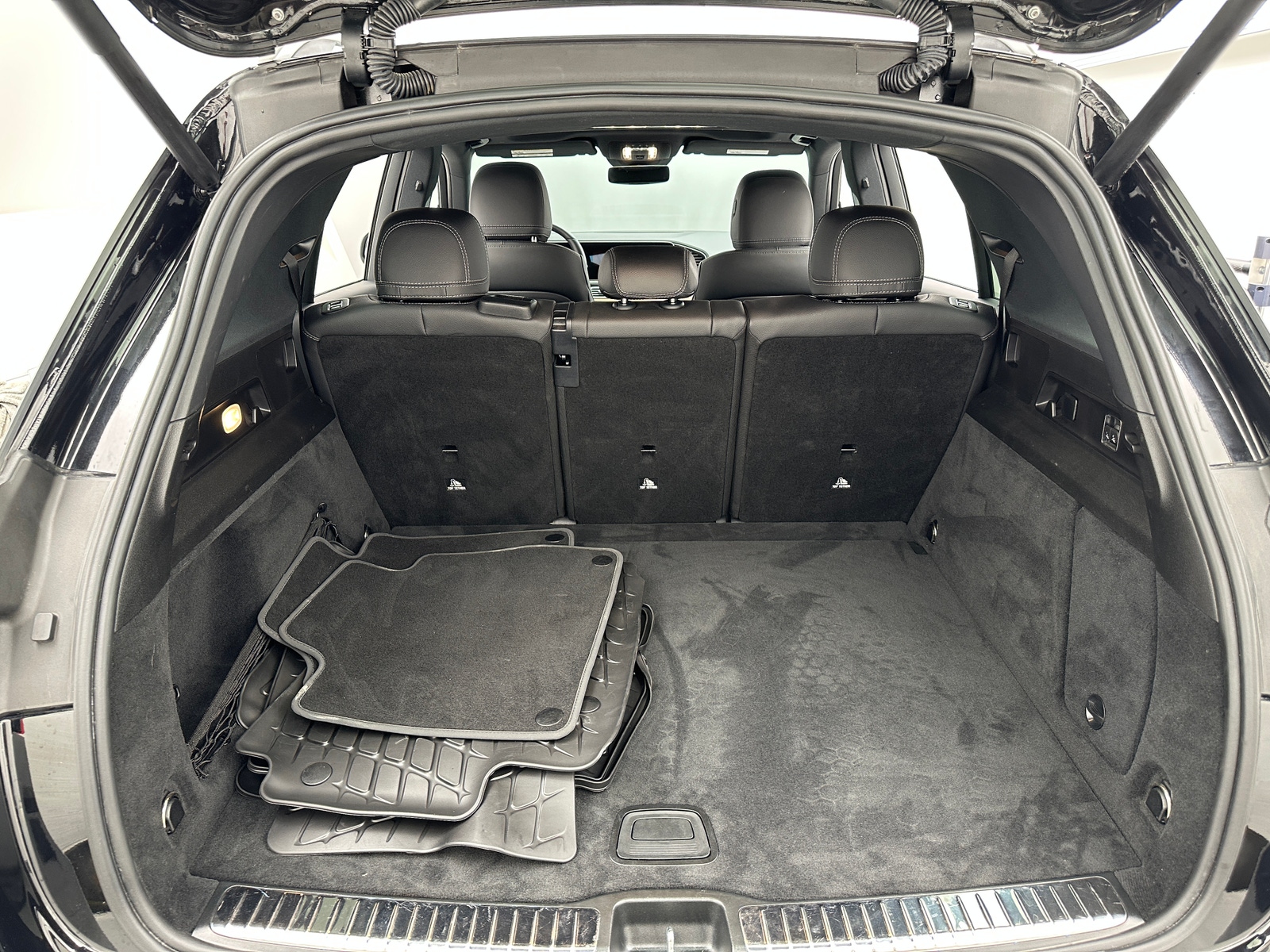 Thumbnail: 2025 Mercedes-Benz GLE - 6