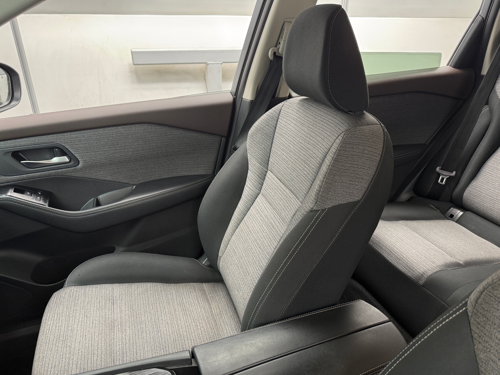 Thumbnail: 2022 Nissan Rogue - 2