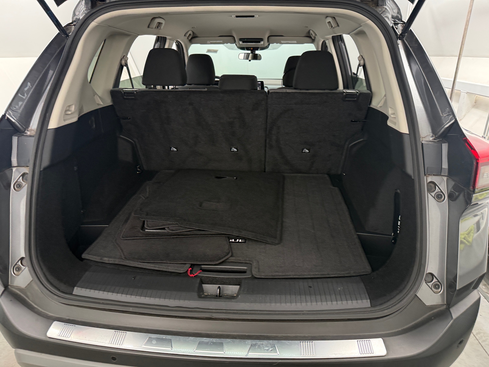 Thumbnail: 2022 Nissan Rogue - 7