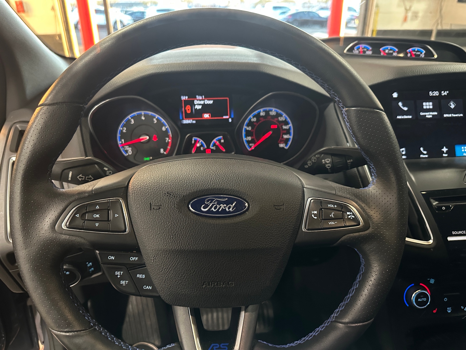 Thumbnail: 2017 Ford Focus - 4