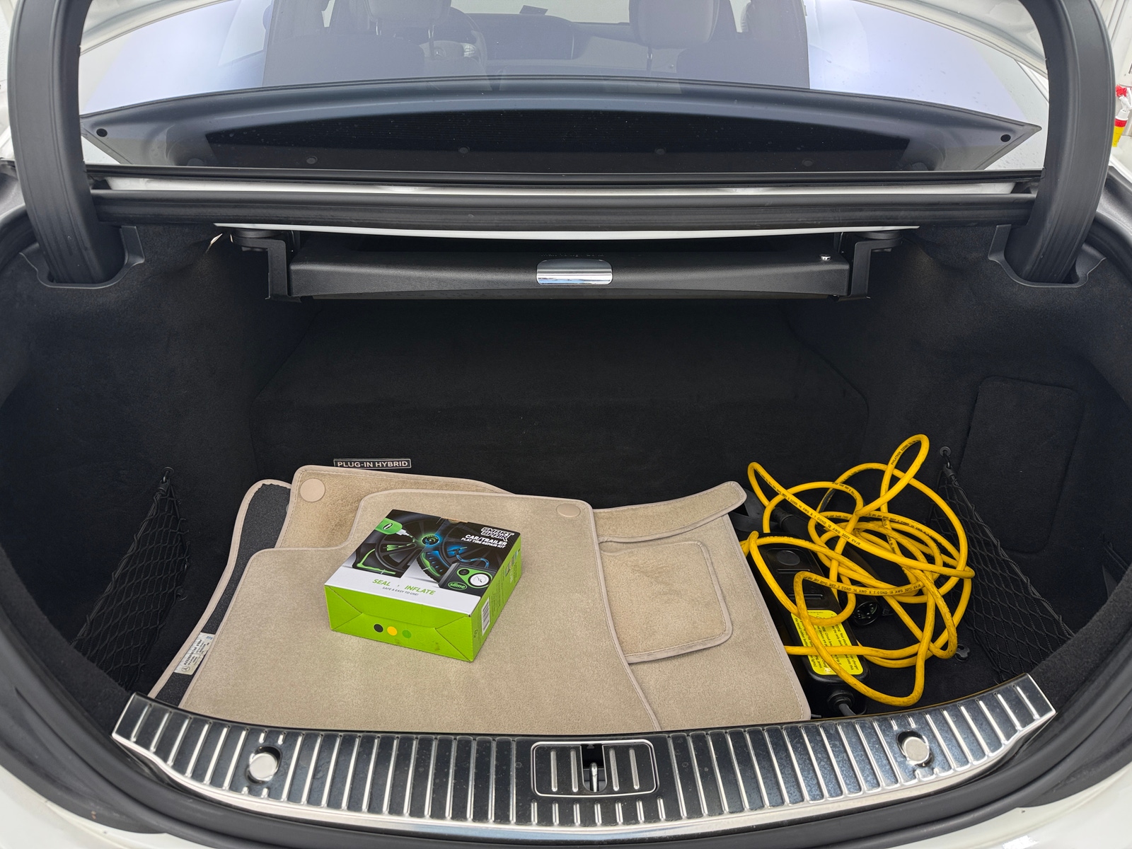 Thumbnail: 2016 Mercedes-Benz S-Class - 6