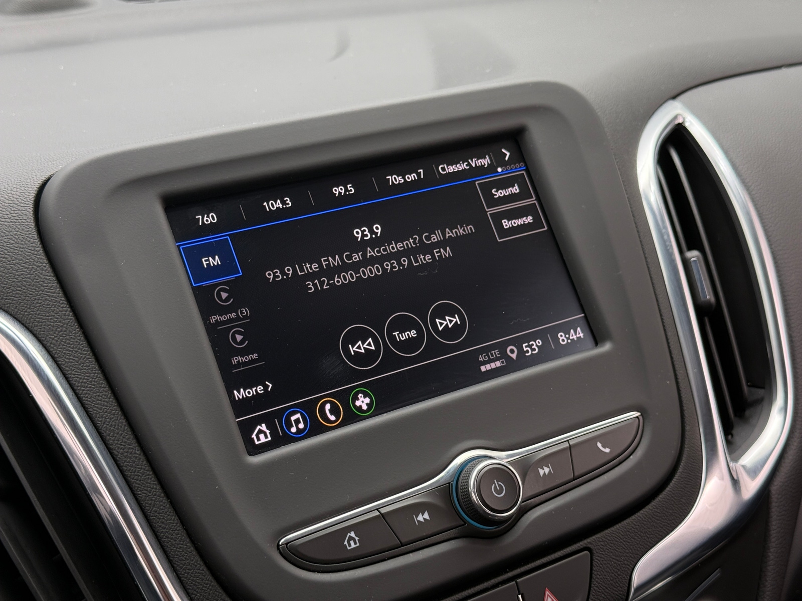 Thumbnail: 2024 Chevrolet Equinox - 4