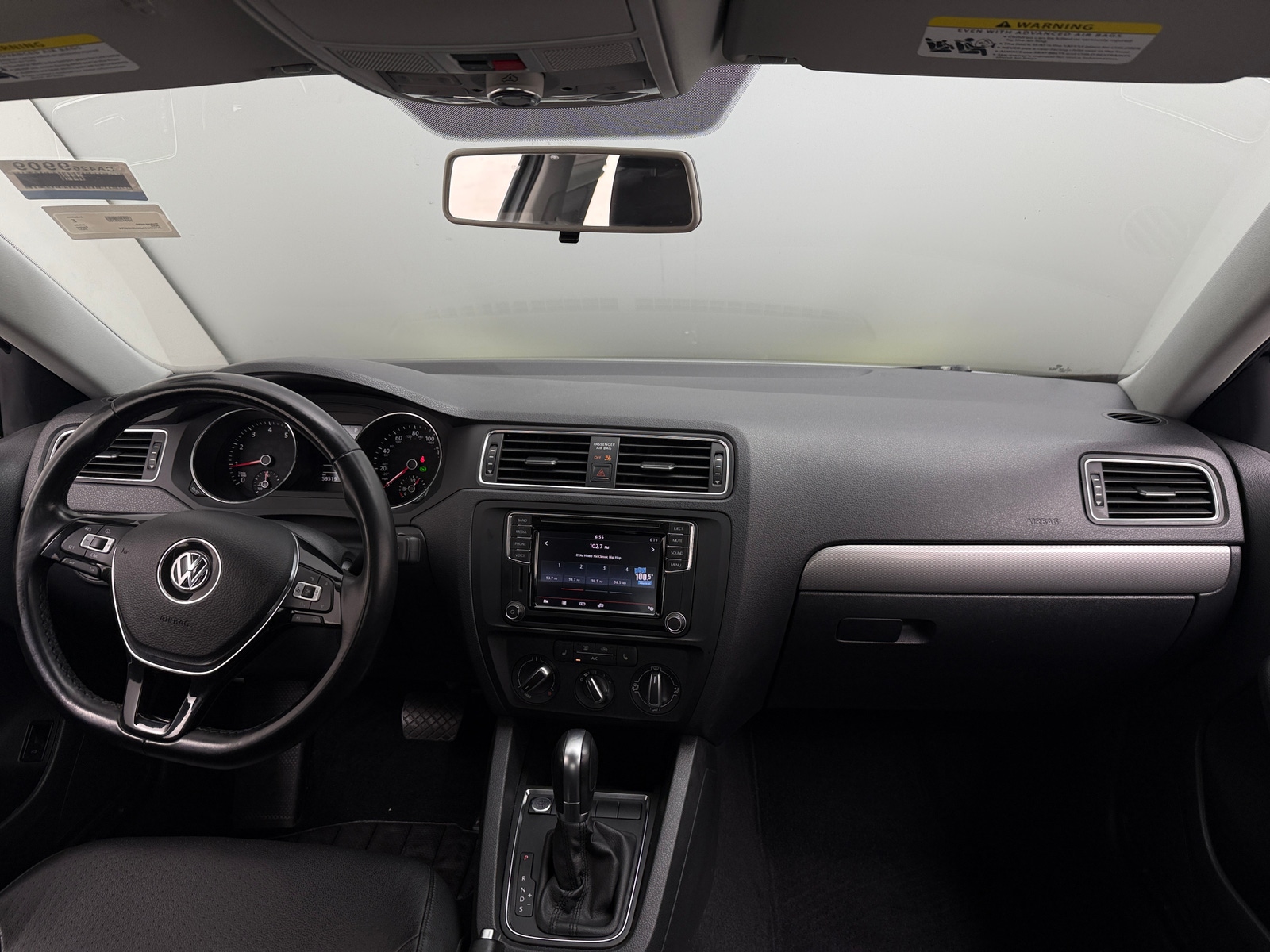 Thumbnail: 2017 Volkswagen Jetta - 2