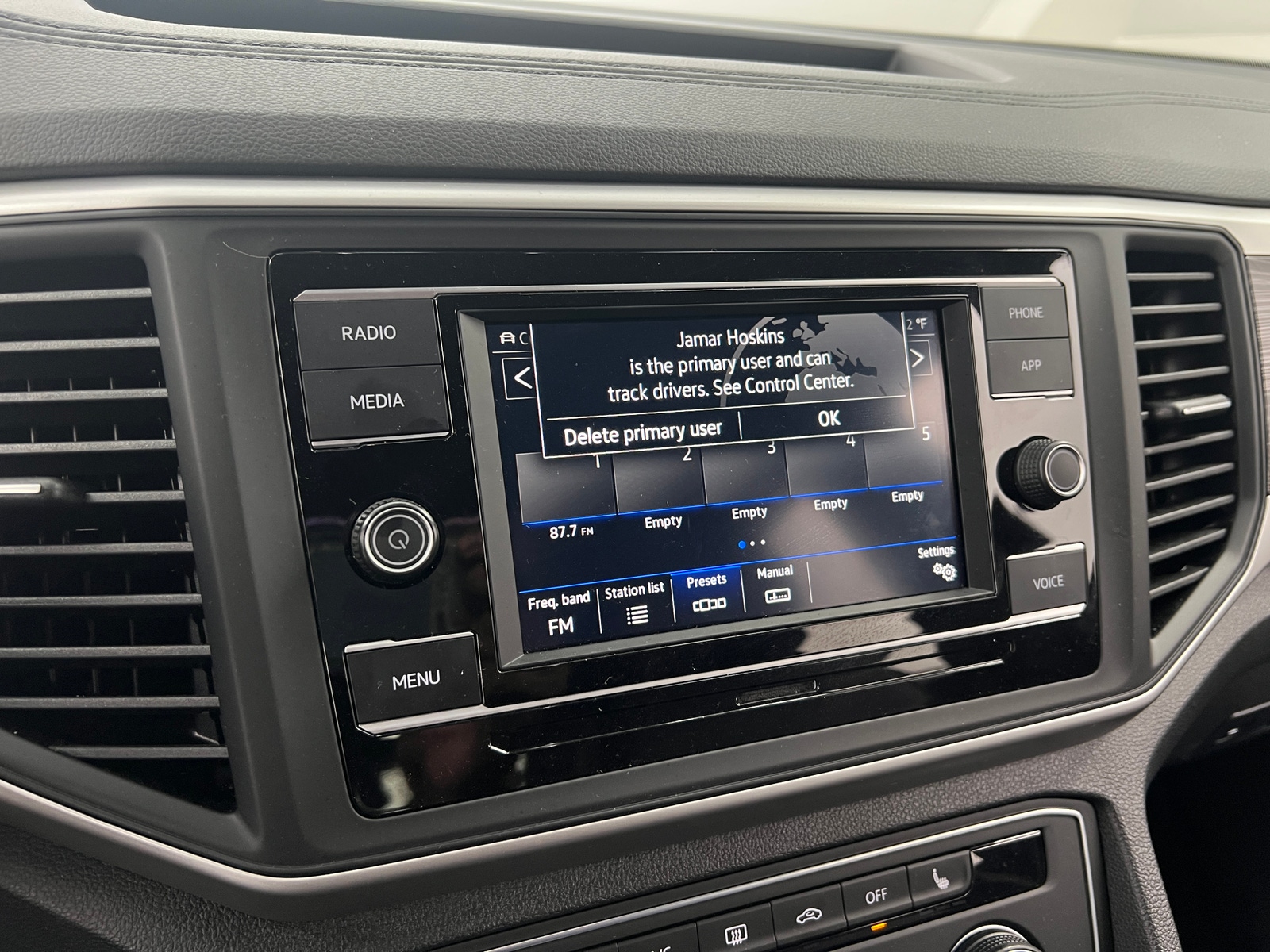 Thumbnail: 2023 Volkswagen Atlas - 3