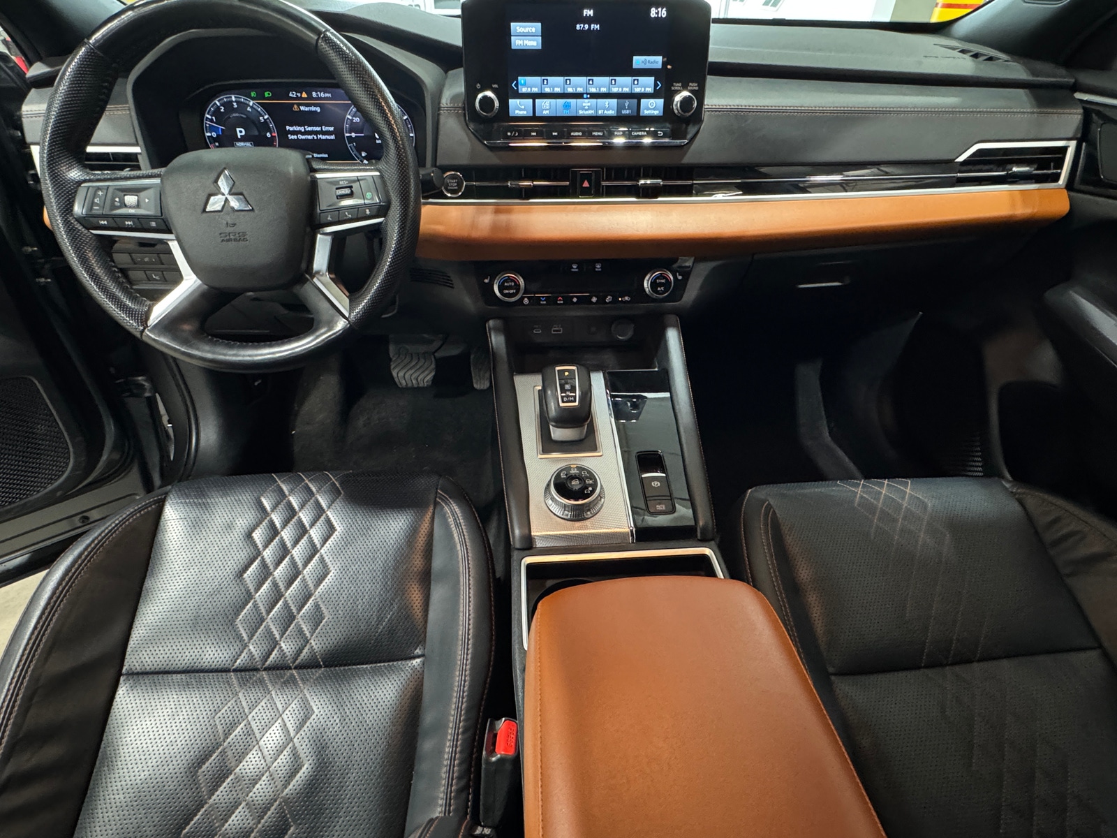 Thumbnail: 2022 Mitsubishi Outlander - 2