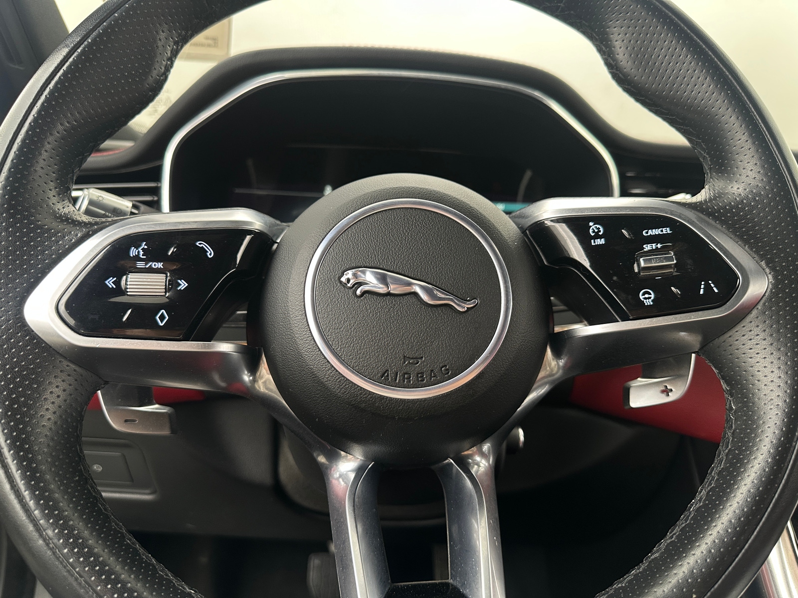 Thumbnail: 2021 Jaguar XF - 4