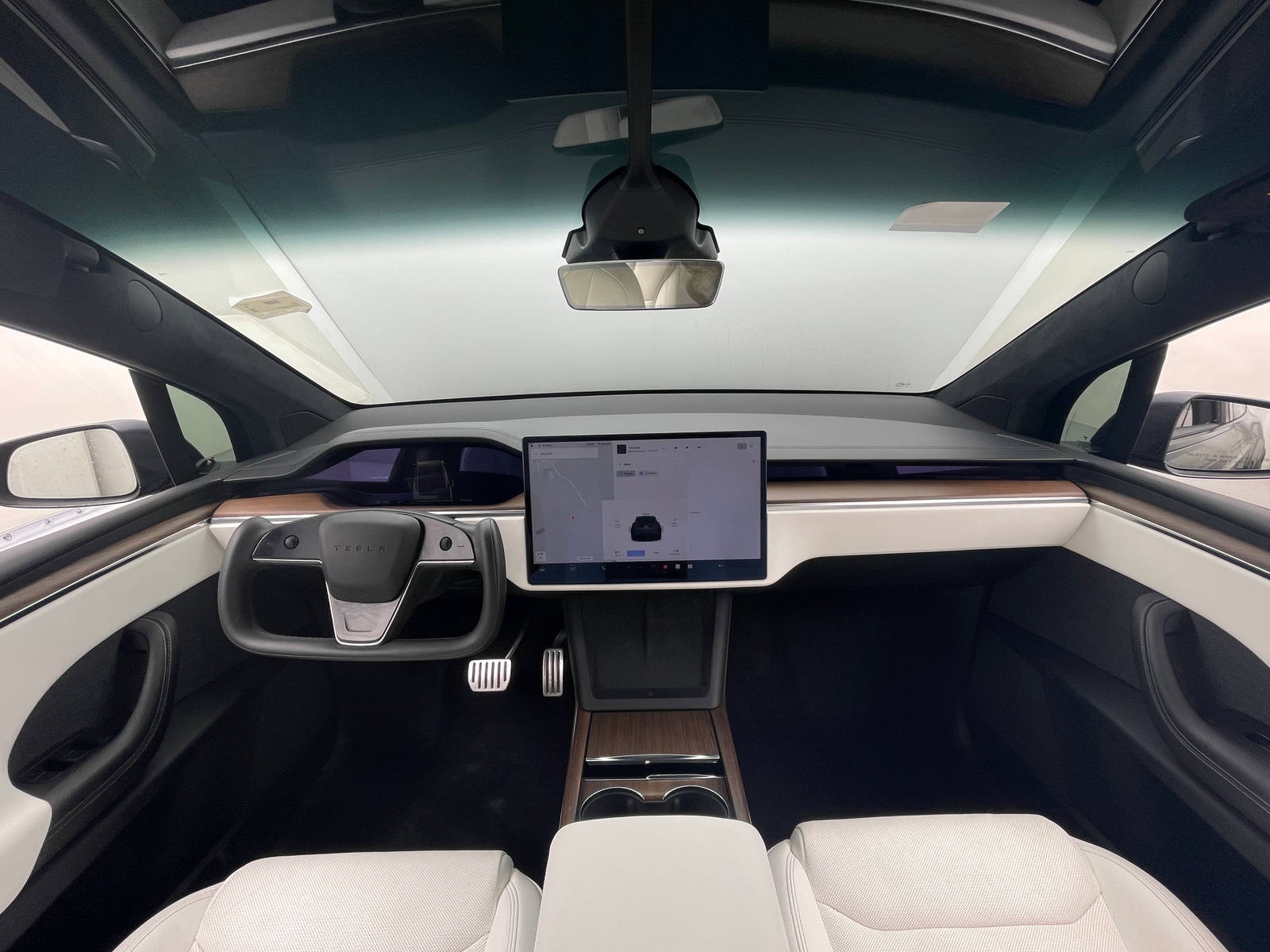 Thumbnail: 2023 Tesla Model X - 2