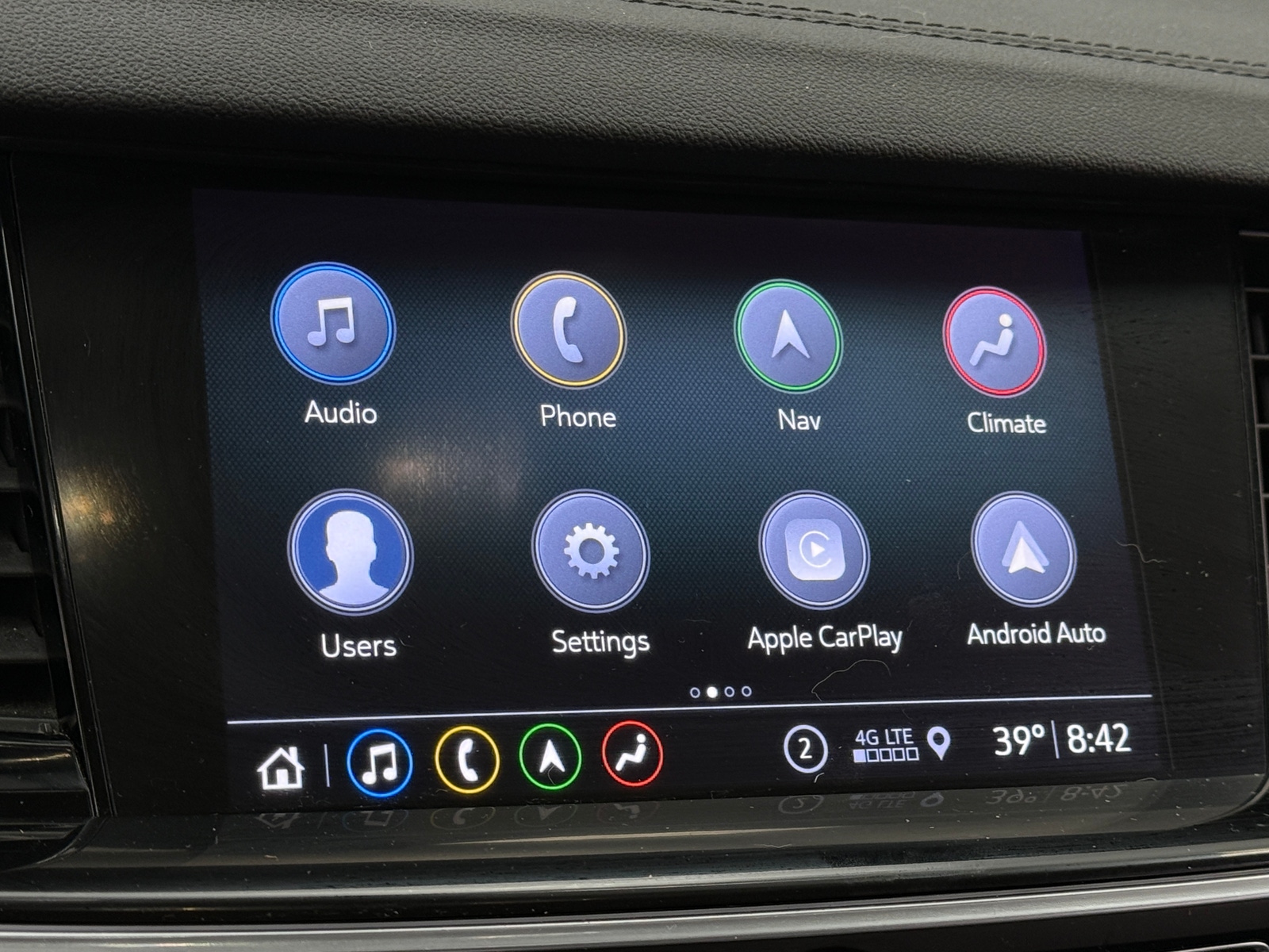 Thumbnail: 2019 Buick Regal - 3