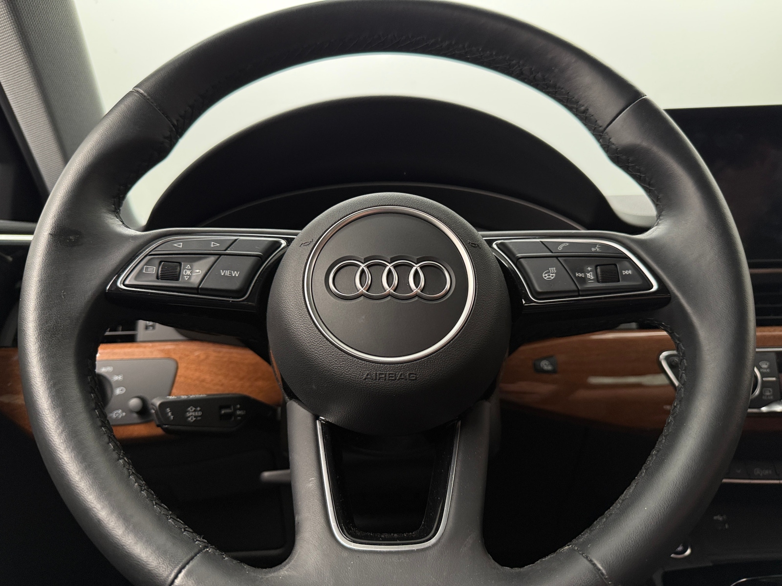 Thumbnail: 2023 Audi A4 - 4