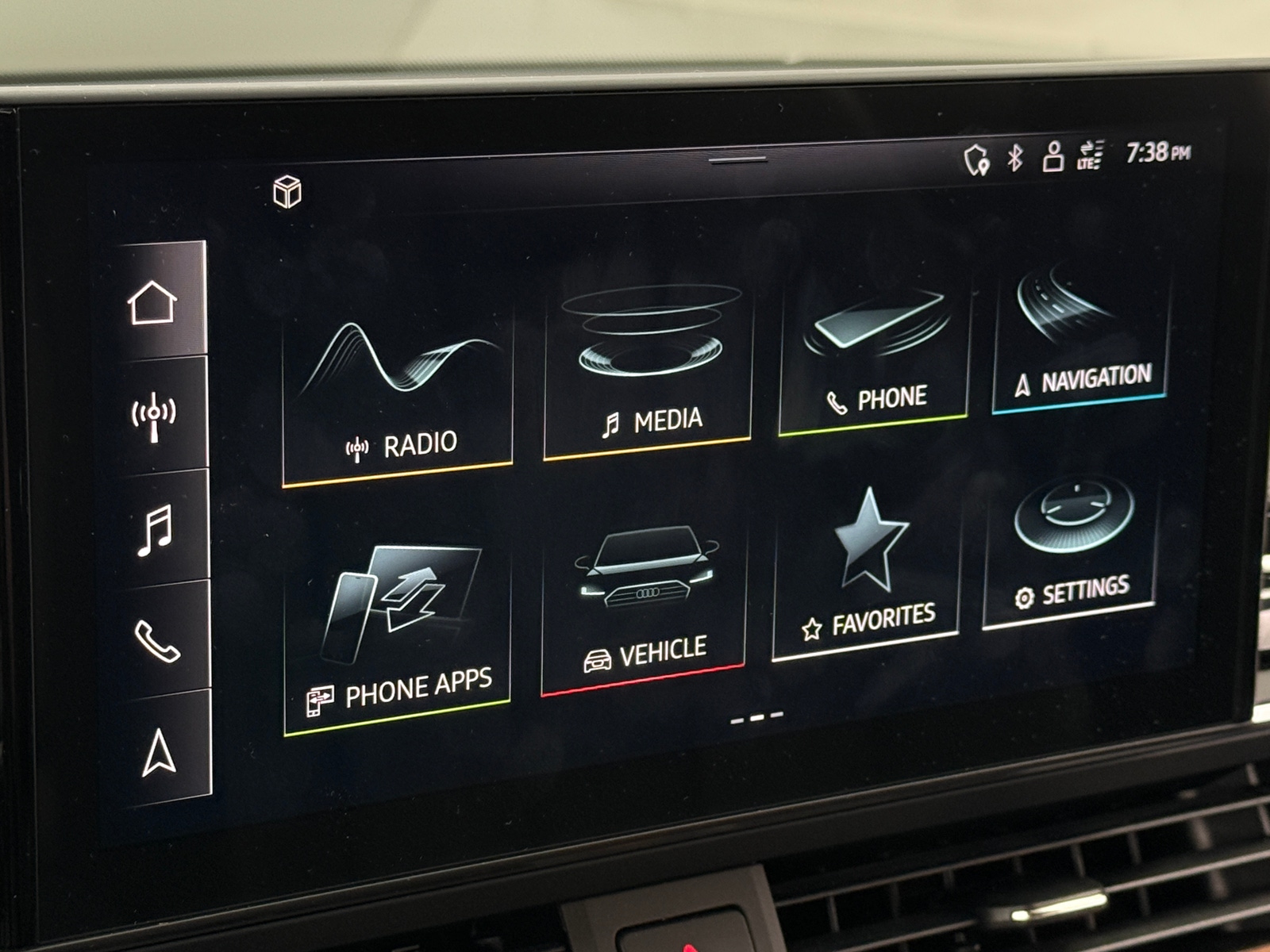 Thumbnail: 2023 Audi A4 - 3