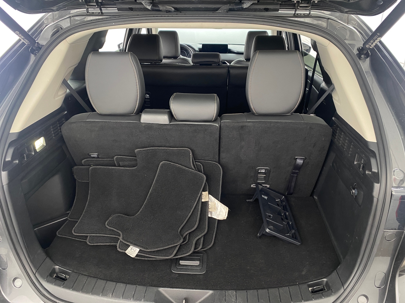 Thumbnail: 2024 Mazda CX-90 - 6