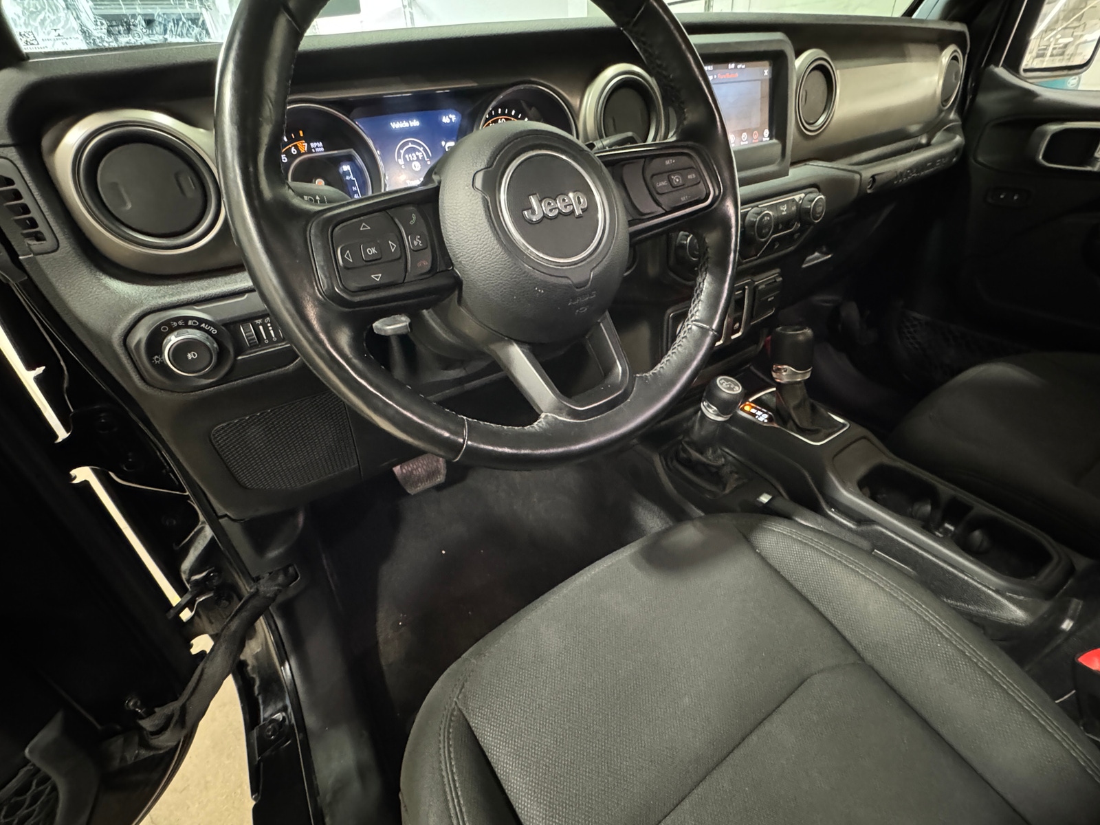 Thumbnail: 2020 Jeep Wrangler - 3