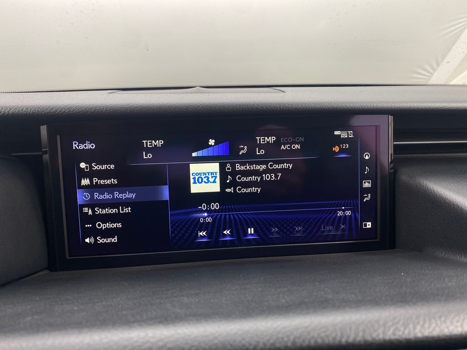 Thumbnail: 2021 Lexus RC - 2