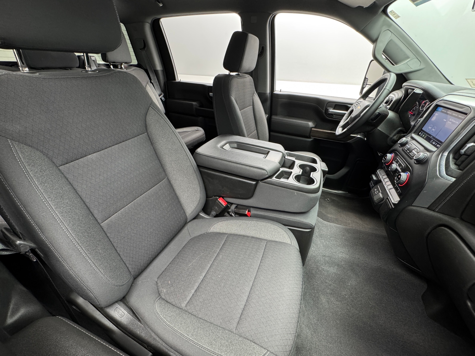 Thumbnail: 2022 Chevrolet Silverado 2500 - 2