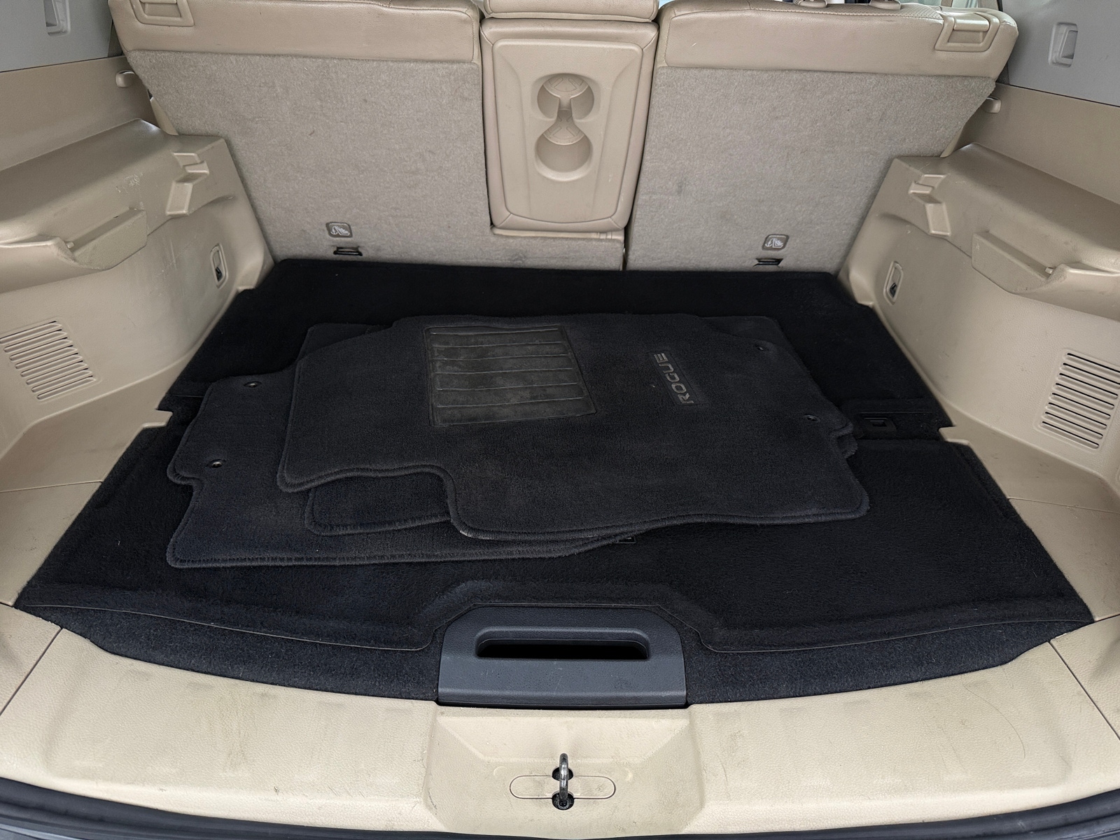 Thumbnail: 2017 Nissan Rogue - 6