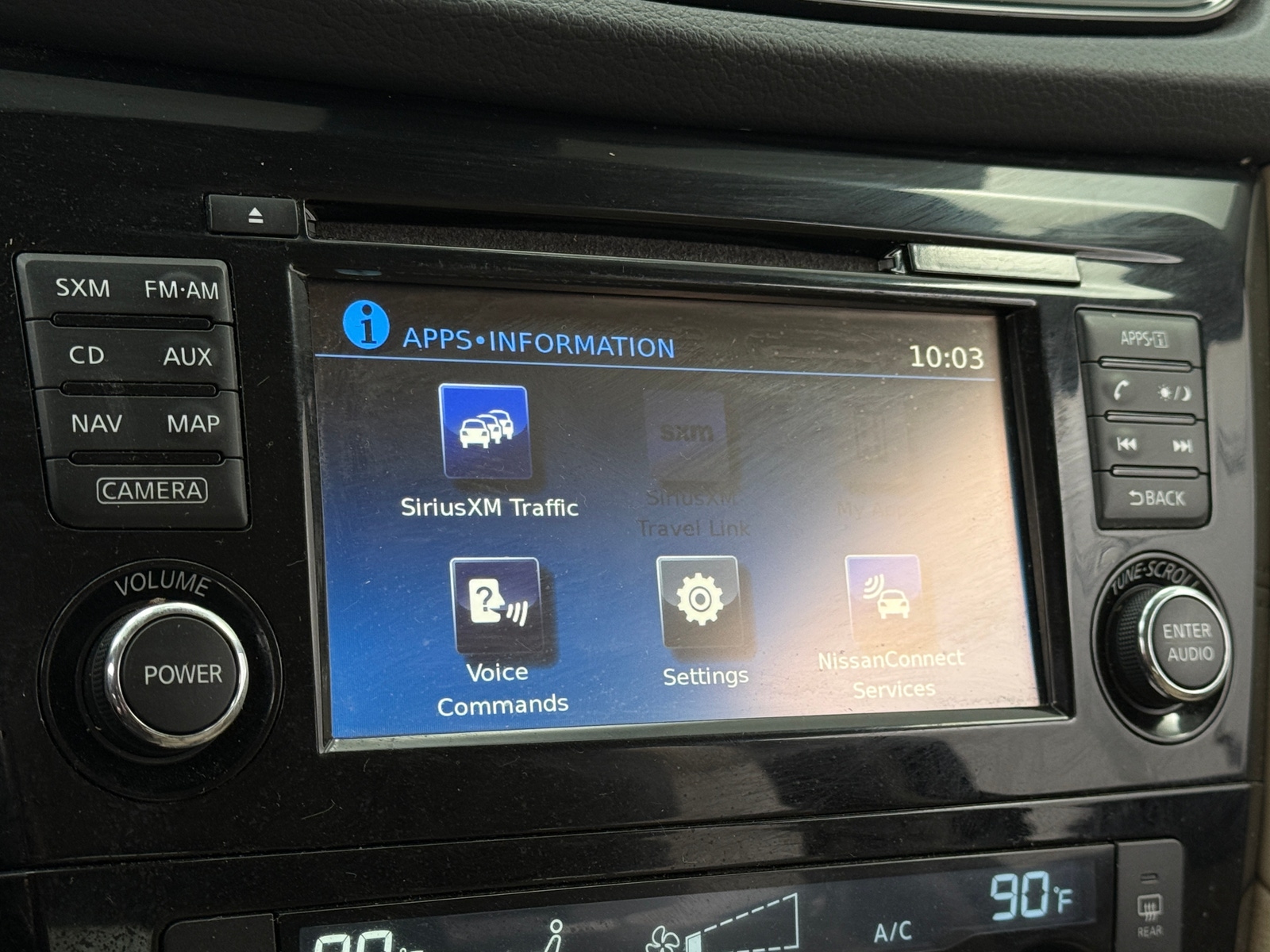 Thumbnail: 2017 Nissan Rogue - 3