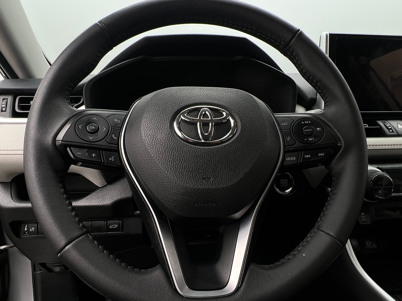 Thumbnail: 2024 Toyota RAV4 - 4