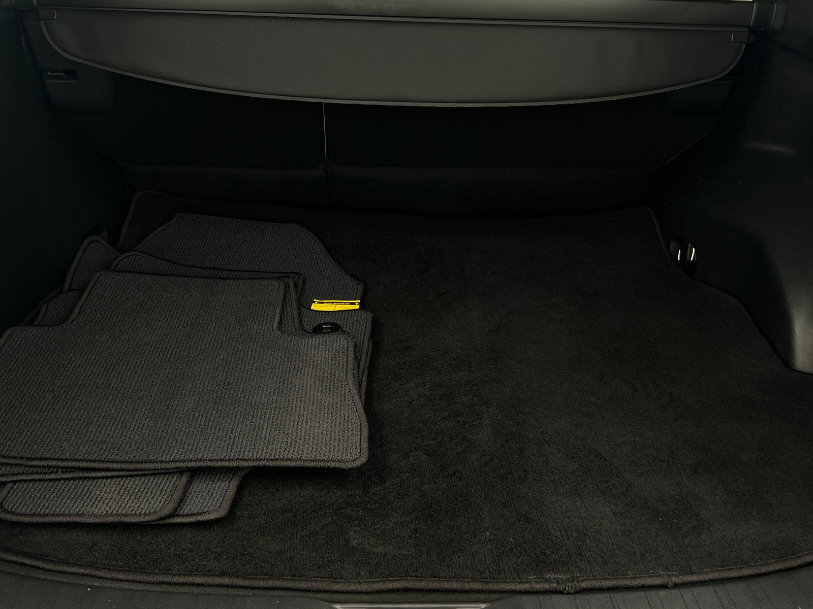 Thumbnail: 2024 Toyota RAV4 - 6