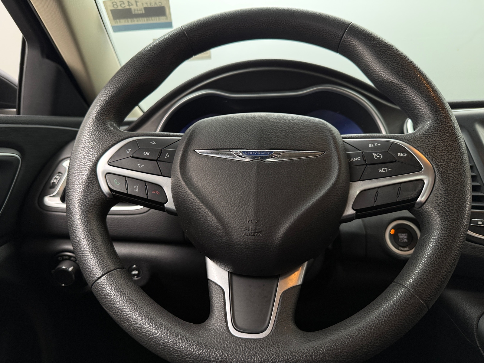 Thumbnail: 2016 Chrysler 200 - 5