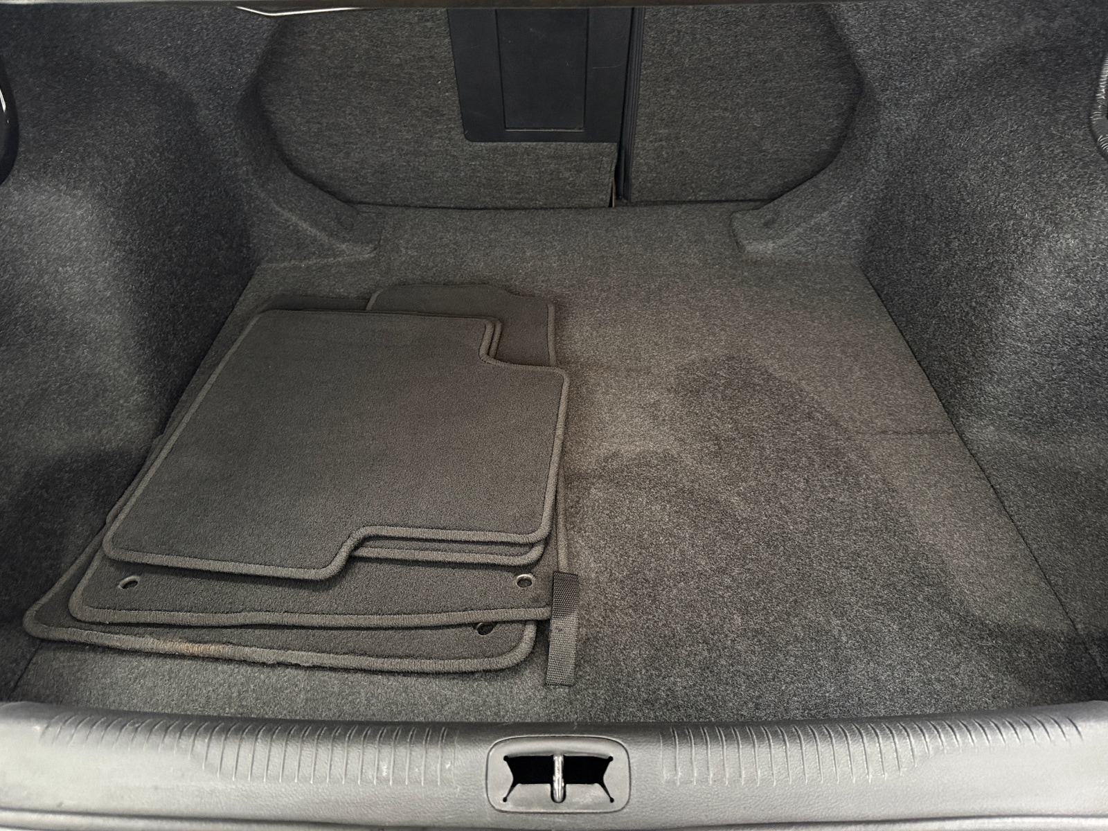 Thumbnail: 2016 Chrysler 200 - 7